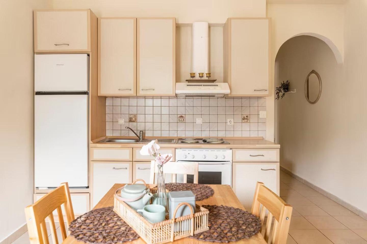 Holiday home Corfiot With Seaviews To Halikounas