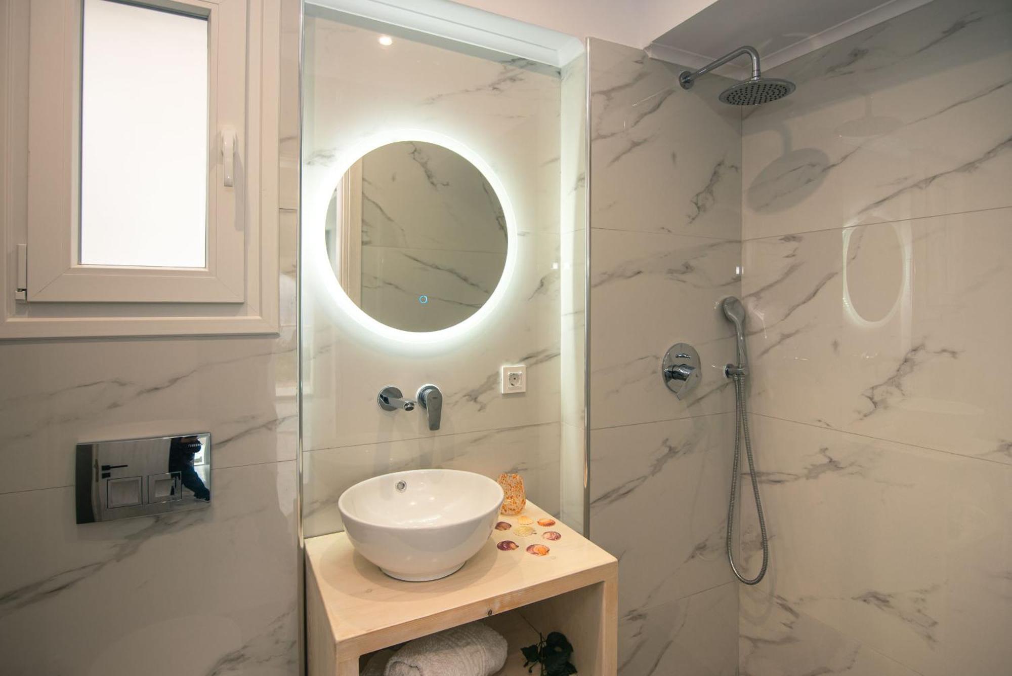 Gigi Star Luxury With Pool, Sea View Apartment