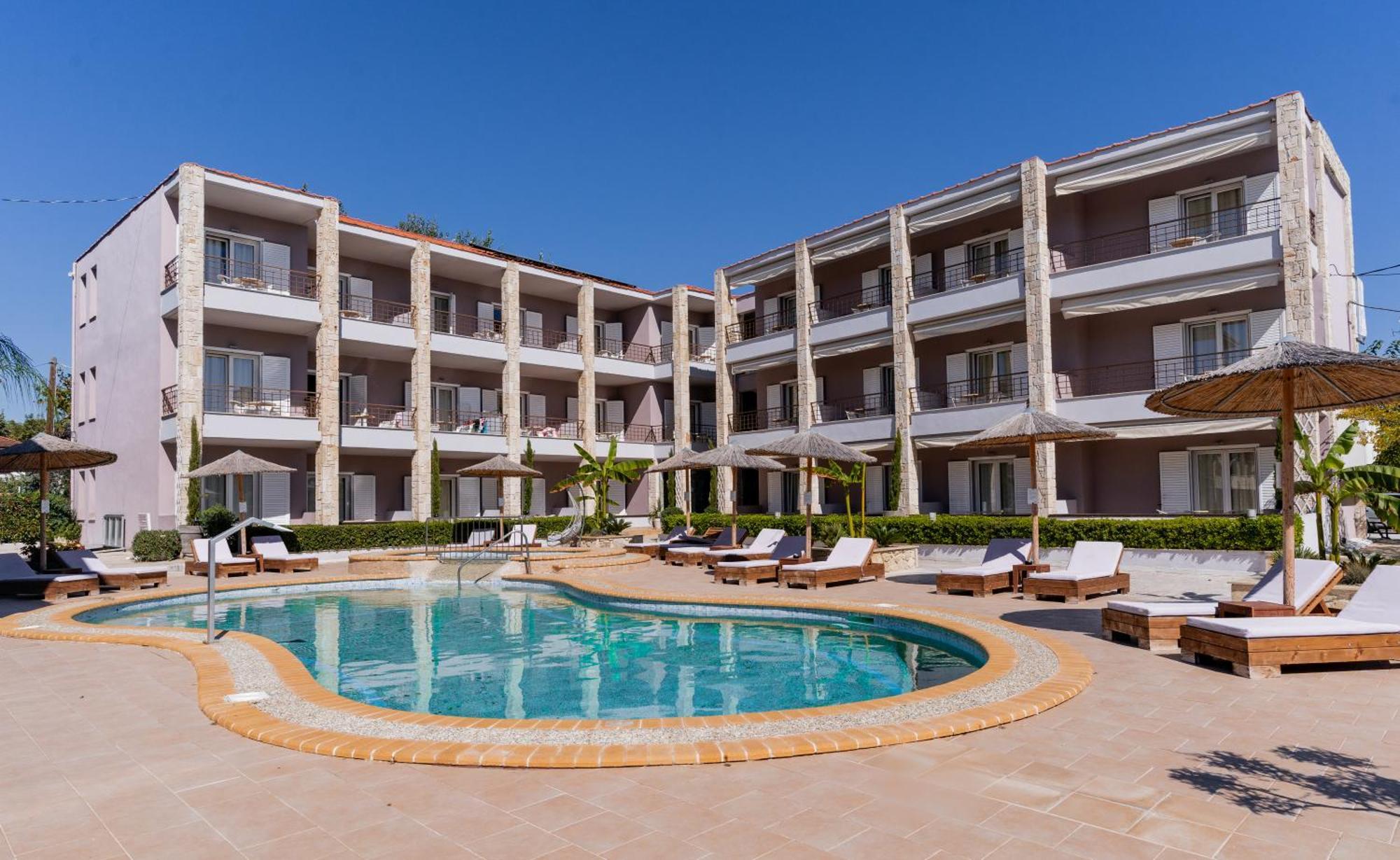 Siviris Golden Beach Hotel