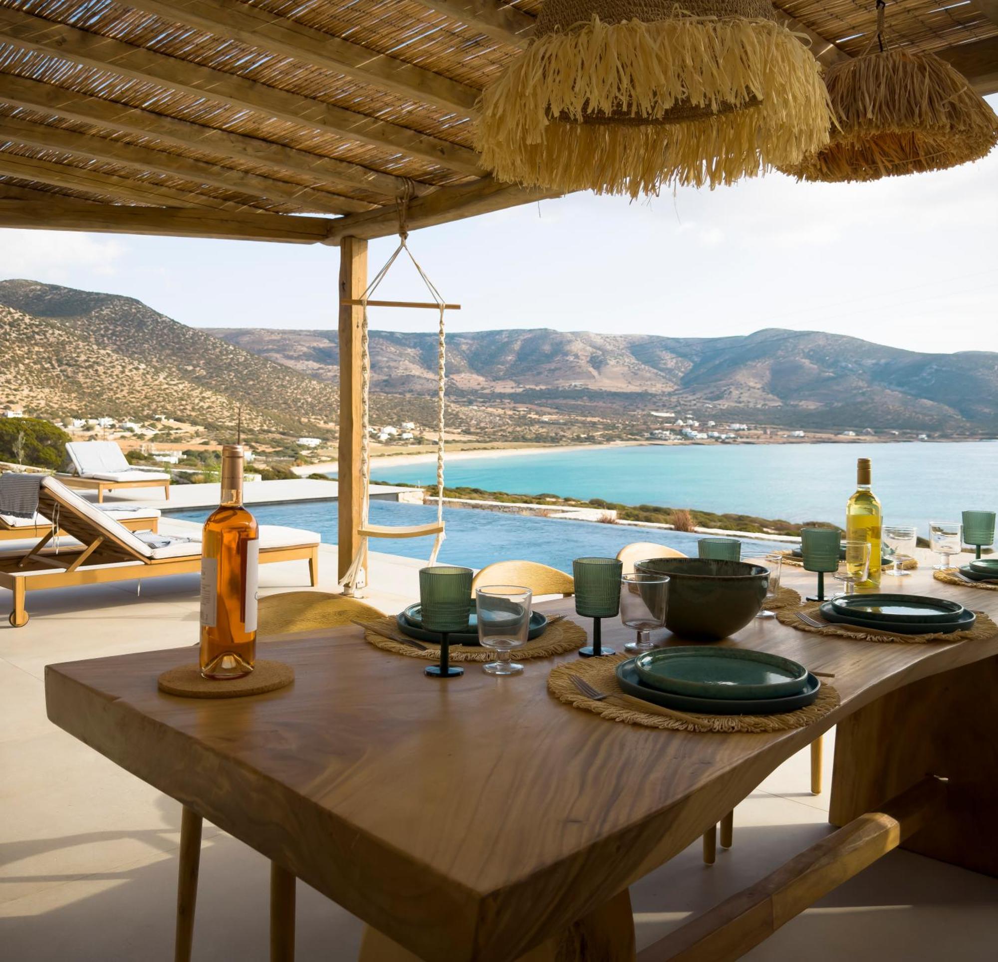 Luxury With Private Infinity Pool And Stunning Sea View