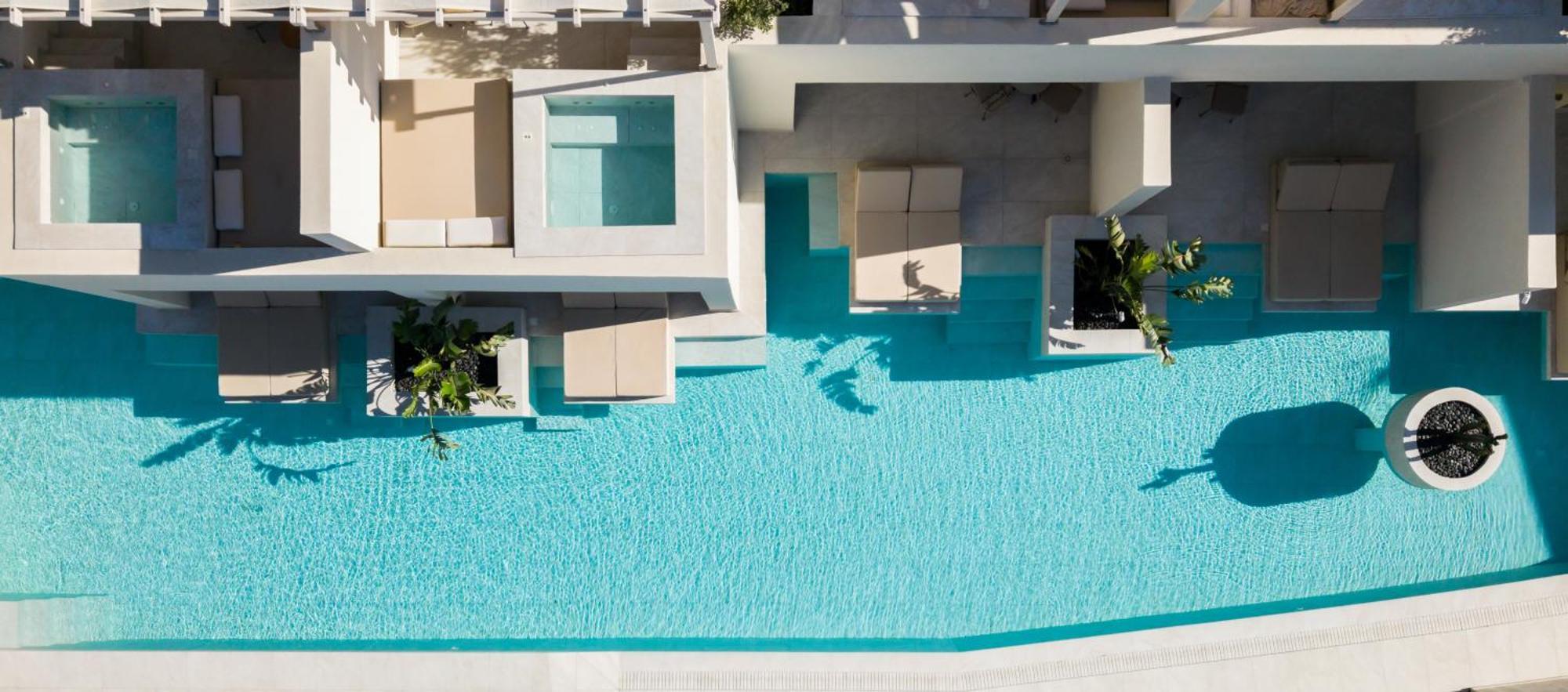 Heyday Luxury Hotel Perissa (Santorini)