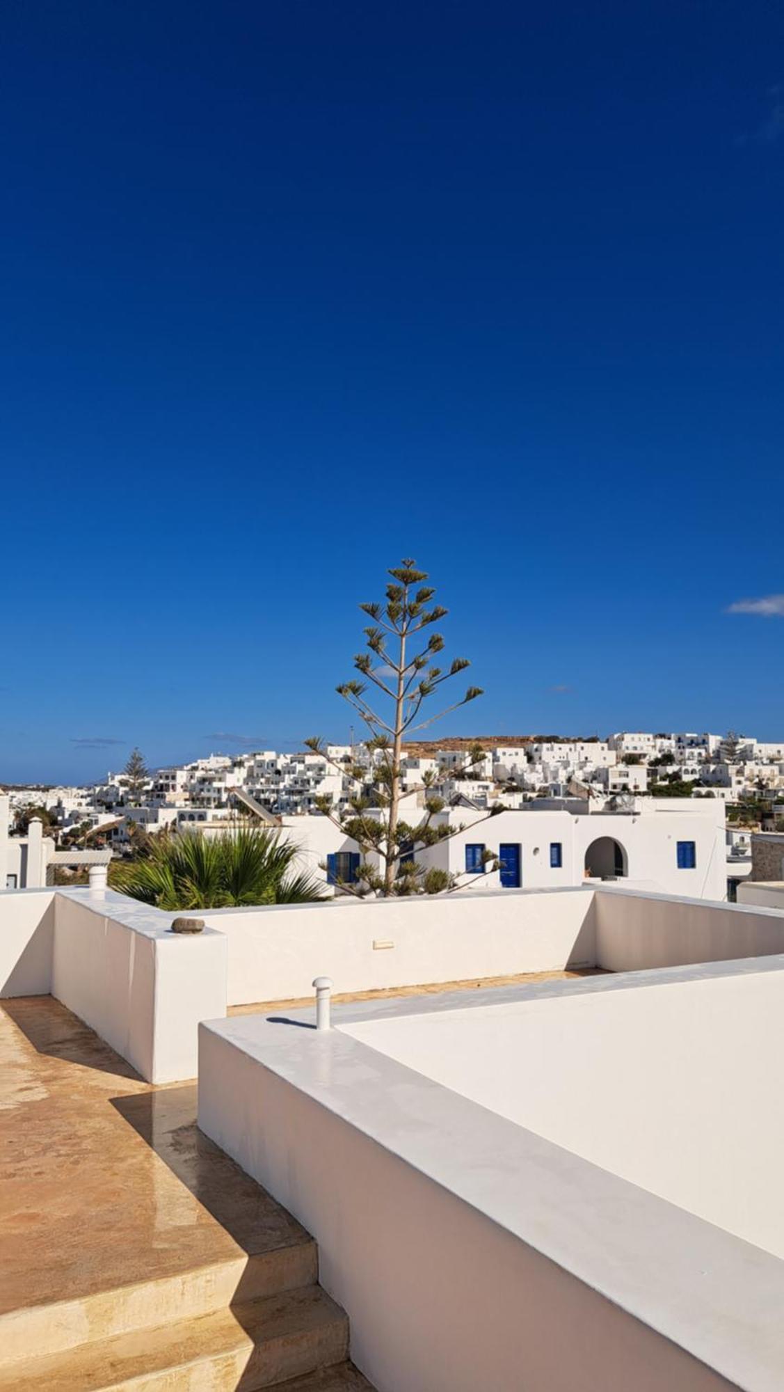 Piperi On The Rocks * Naousa (Paros)