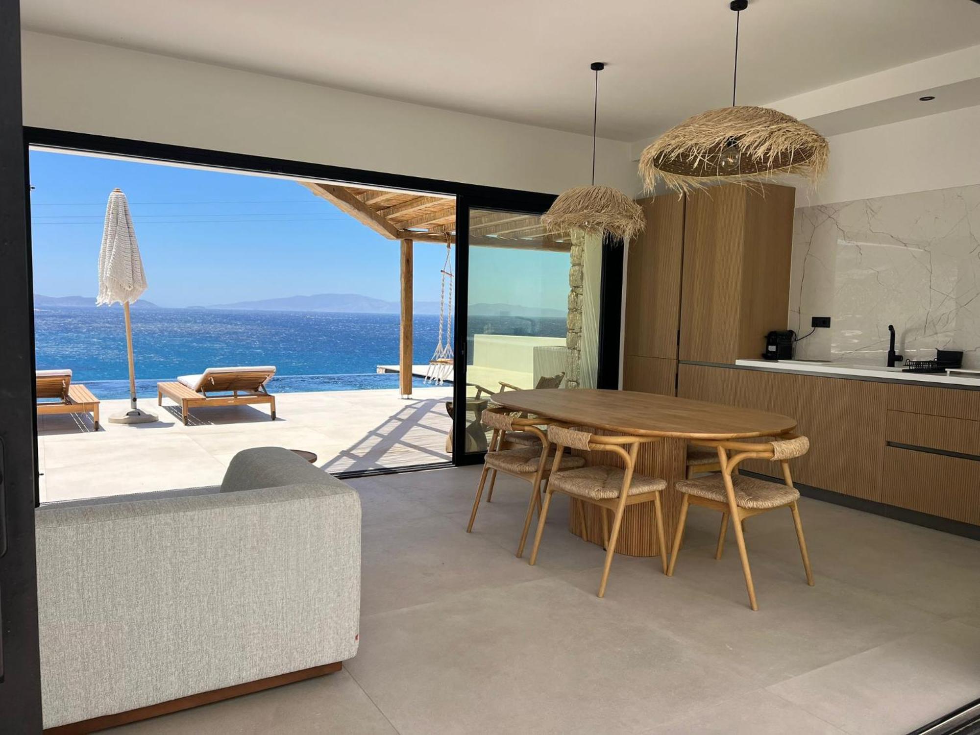 Luxury With Private Infinity Pool And Stunning Sea View Villa *