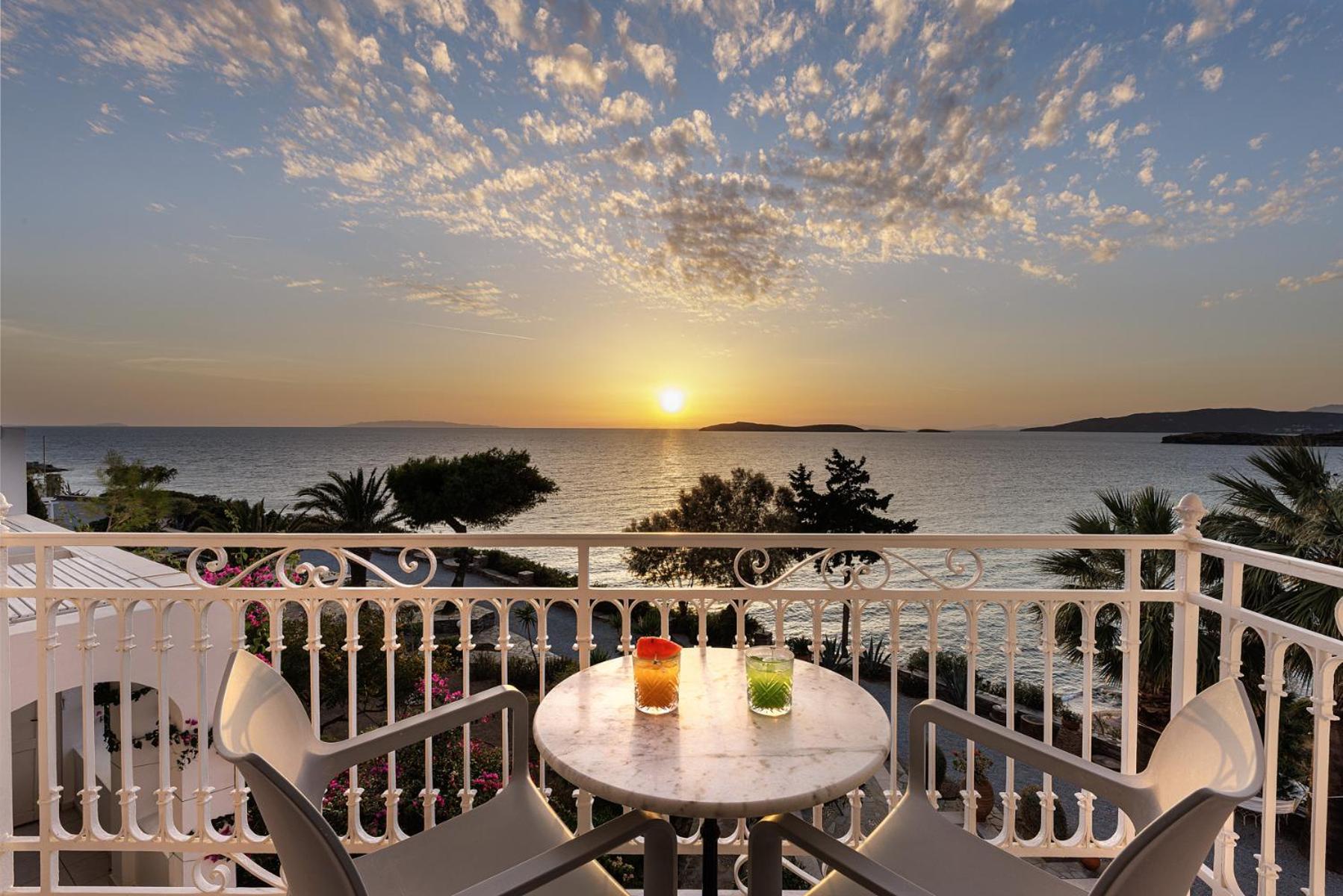 Aneroussa Hotel
