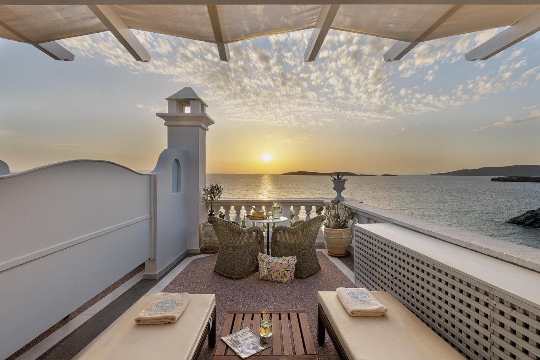 Hotel Aneroussa