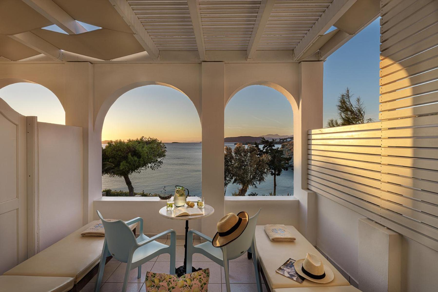 Aneroussa 3*