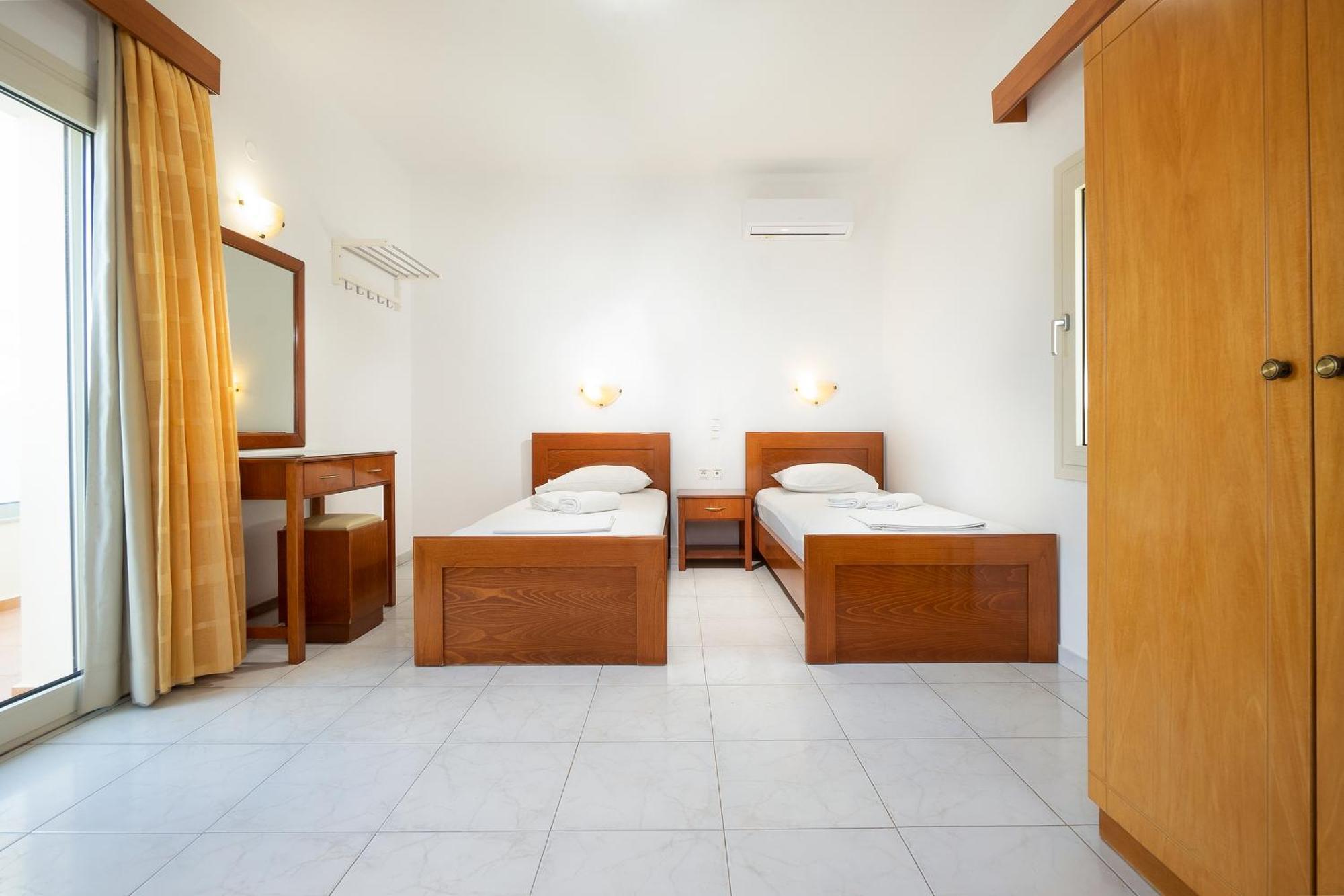 Aparthotel Georgina Agia Marina (Crete)