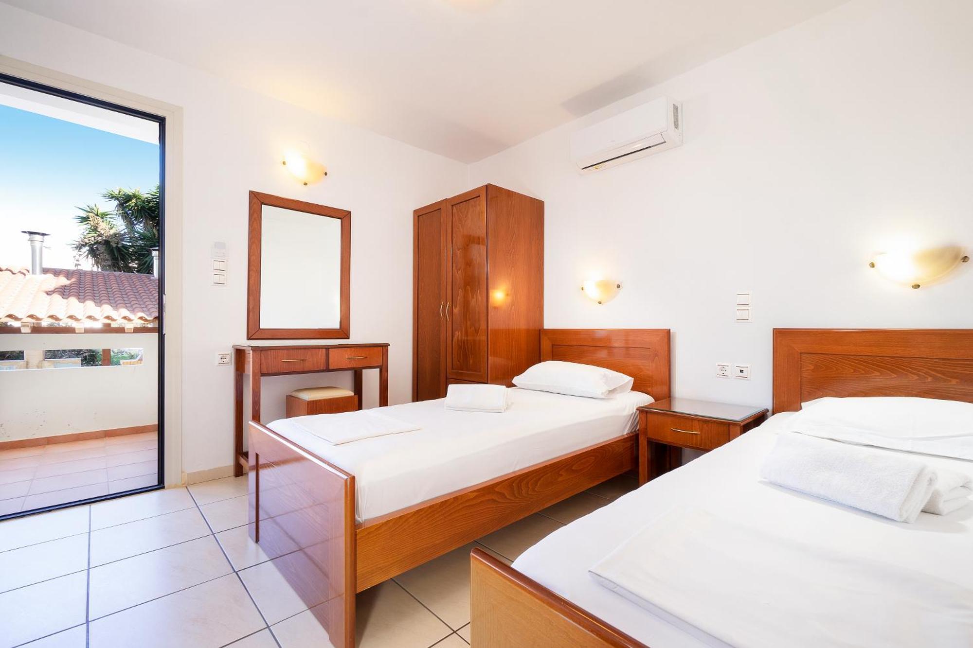 Aparthotel Georgina Agia Marina (Crete)