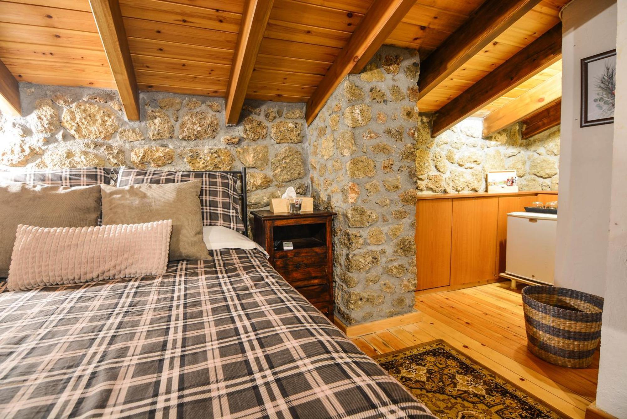 Petrino Guest house