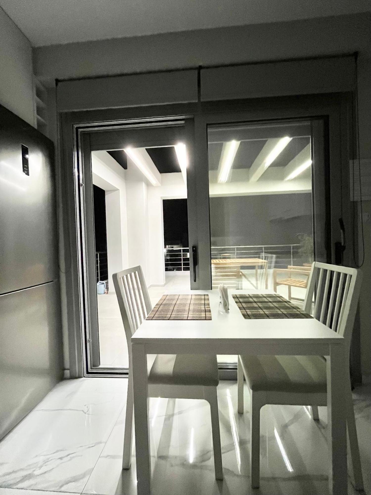 Blueline 2 Apartment *