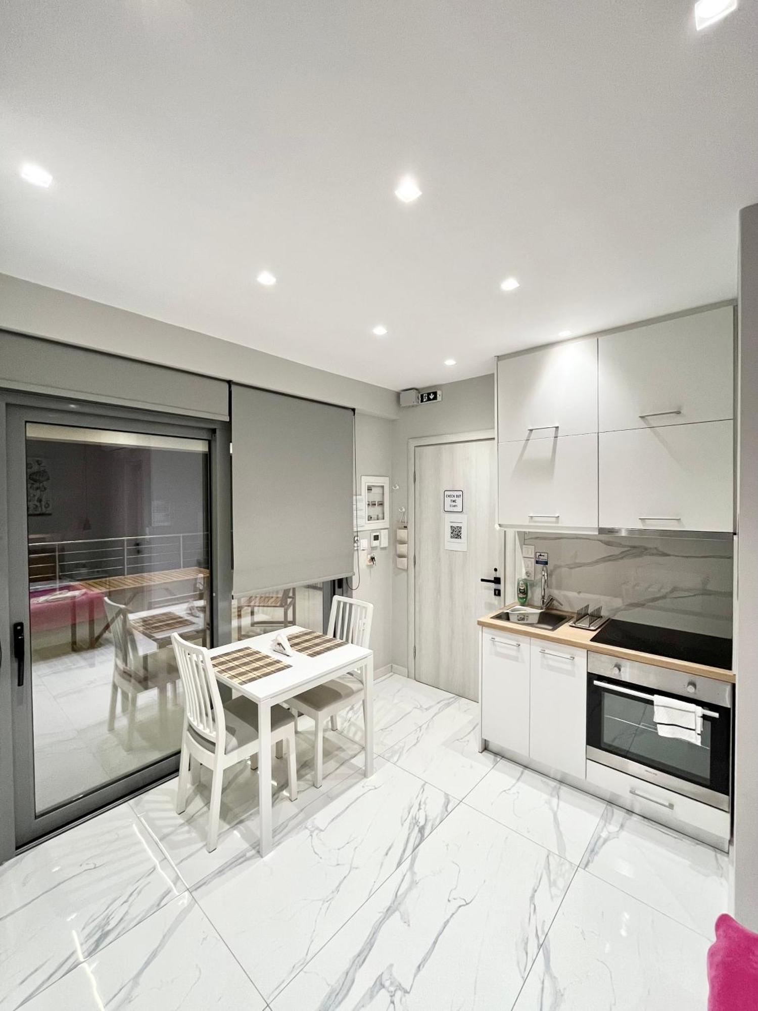 Blueline 2 * Loutraki (Corinthia)