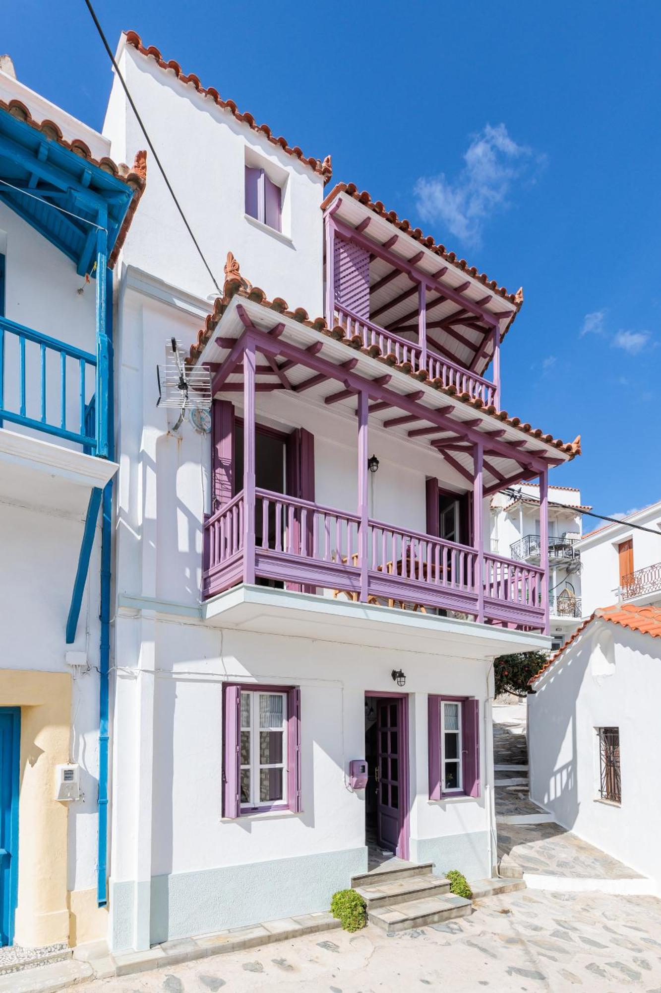 Holiday home Antonia House *