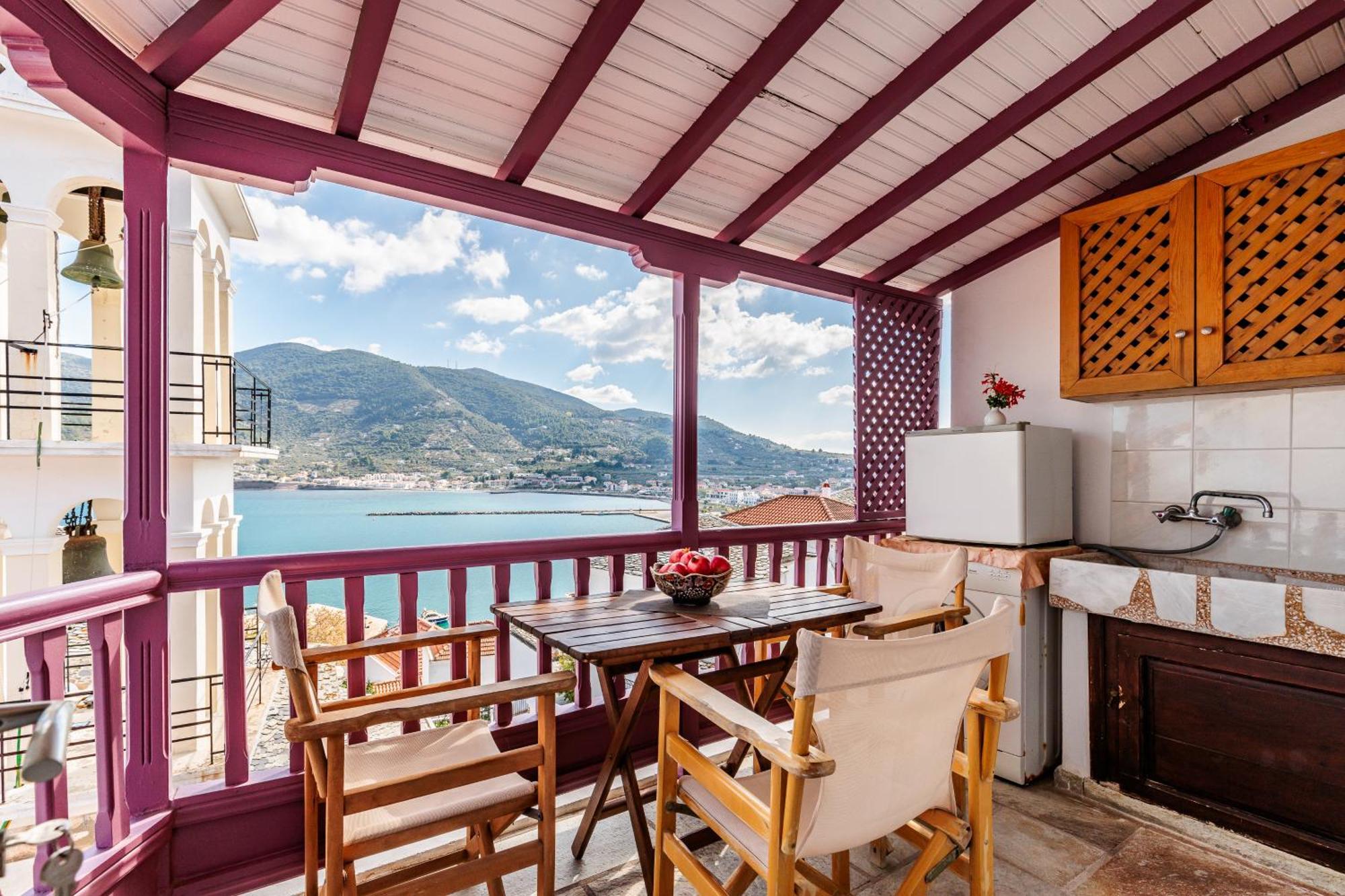 Antonia House Holiday home