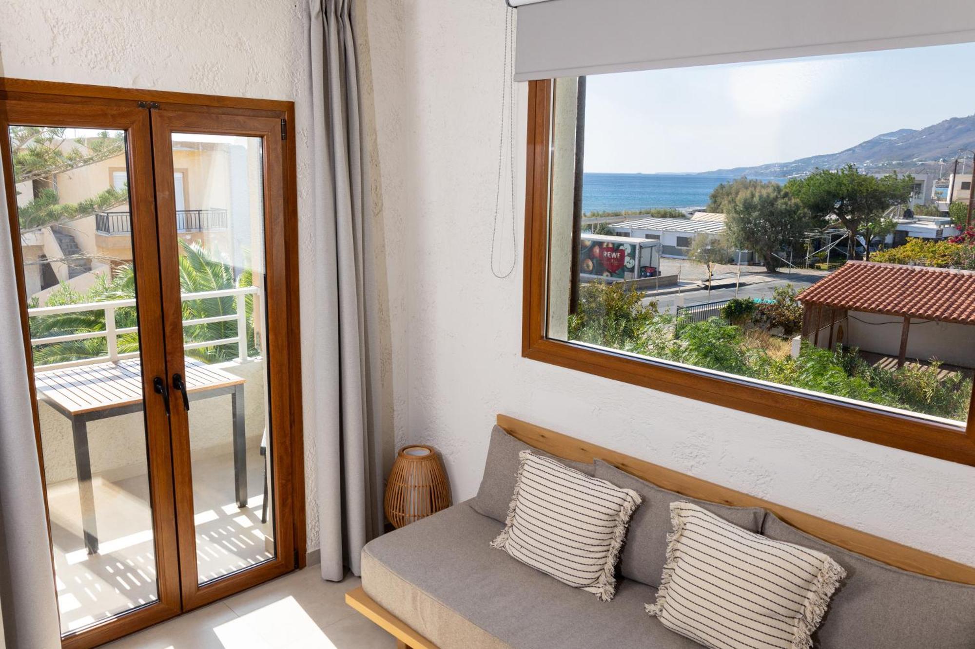 Okeanis Mystique South Aparthotel *