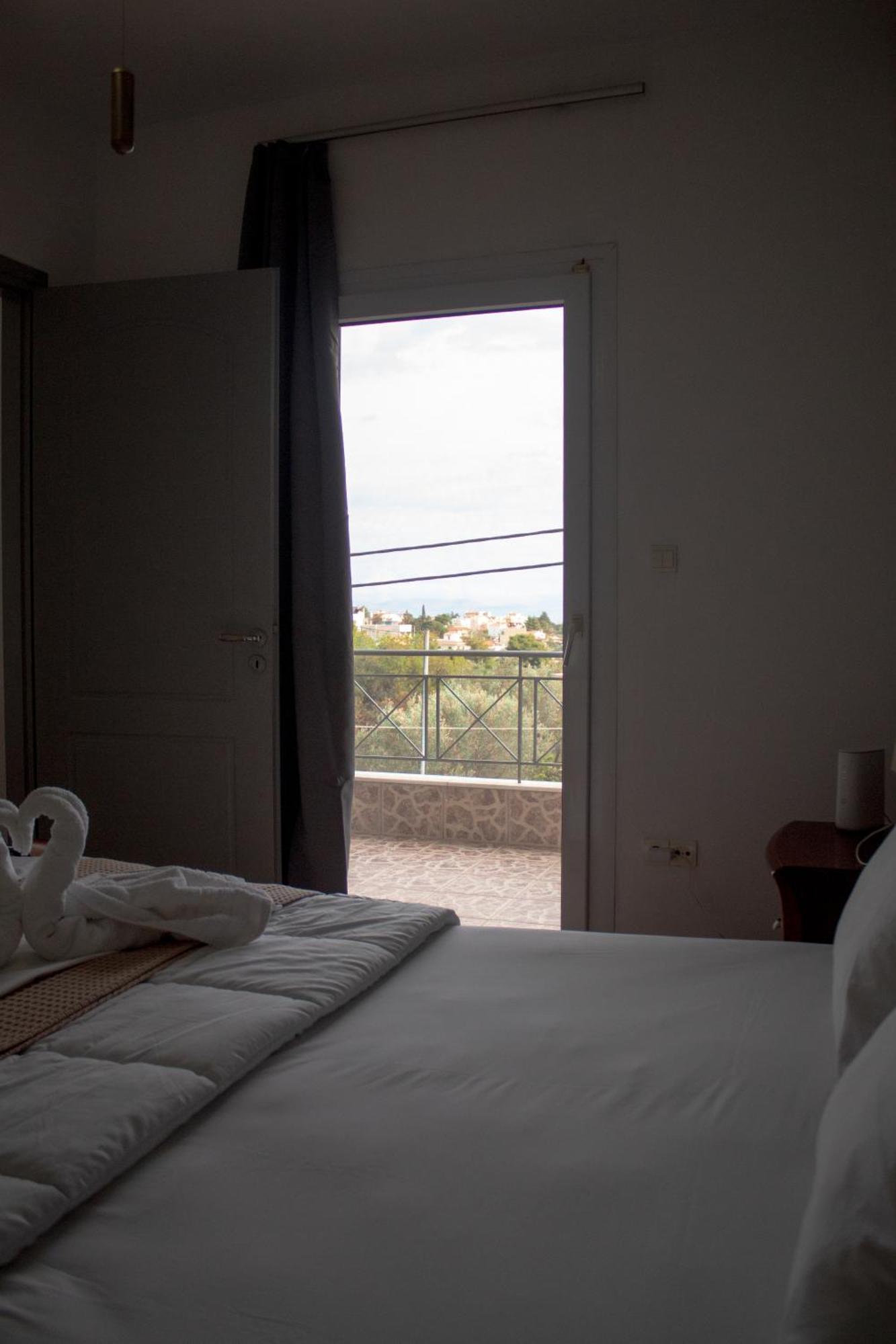 Apartment Emvi Vi Near Airport Vravrona