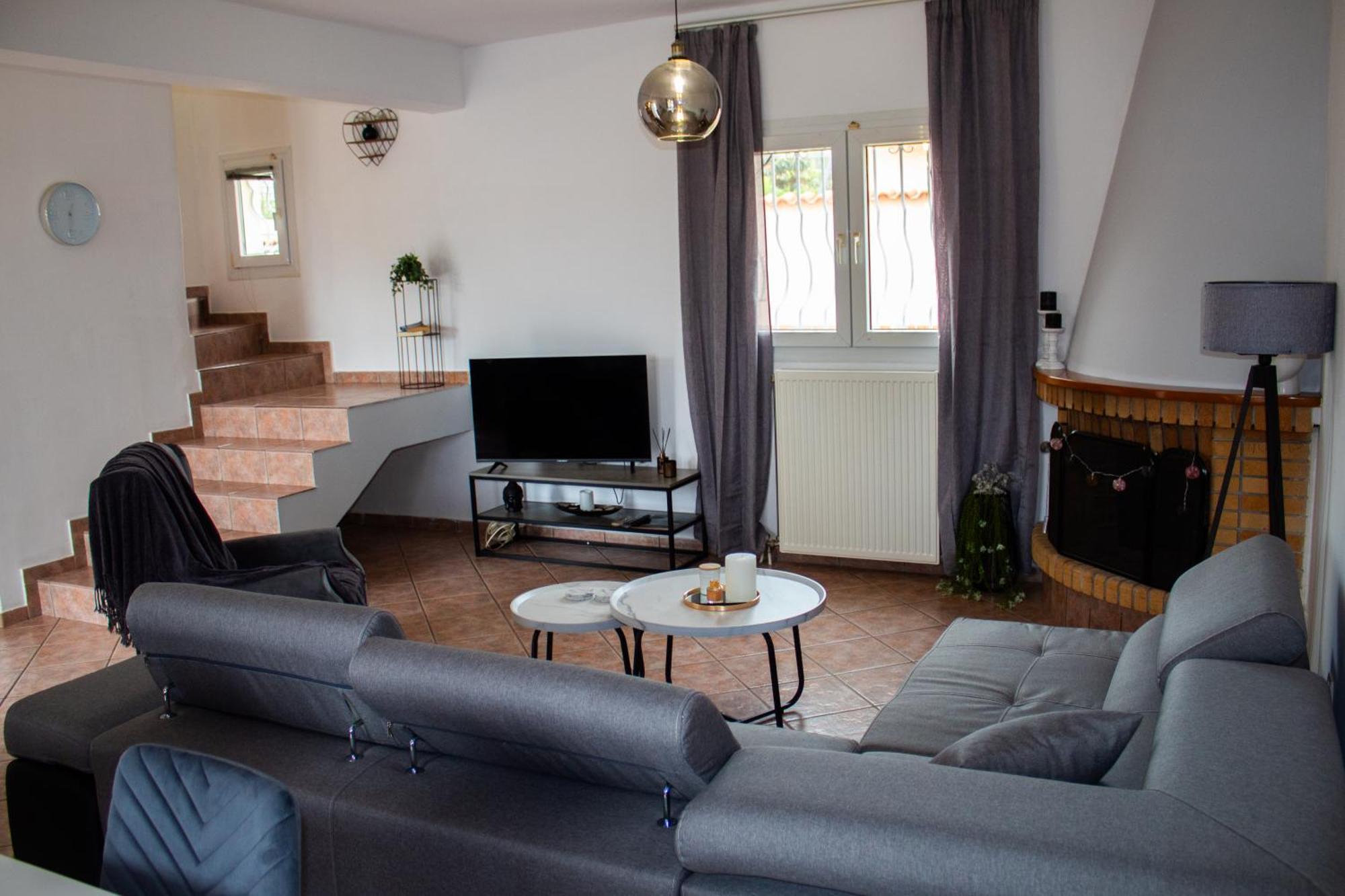 Apartment Emvi Vi Near Airport Vravrona