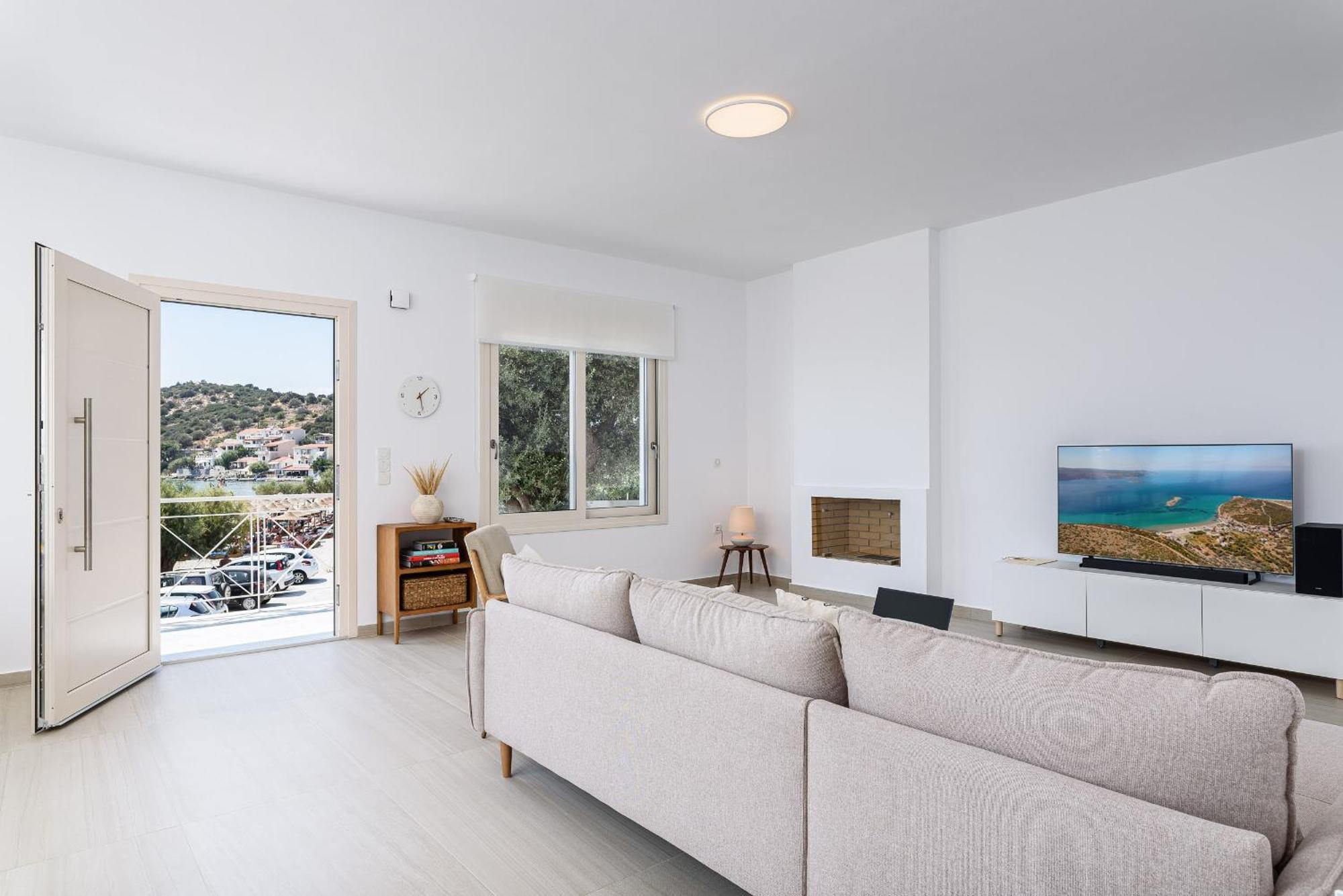 Beachside Escape *