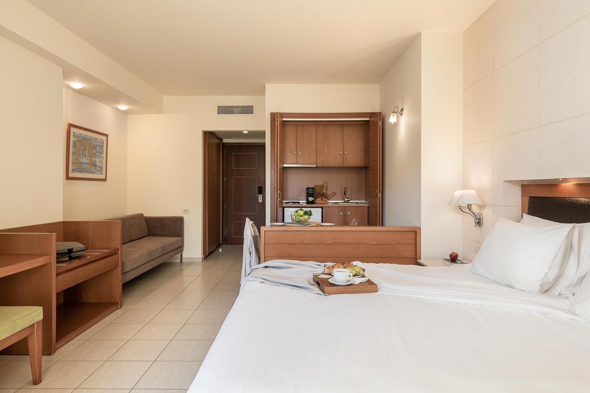 Cretan Dream & (adults Only) Resort