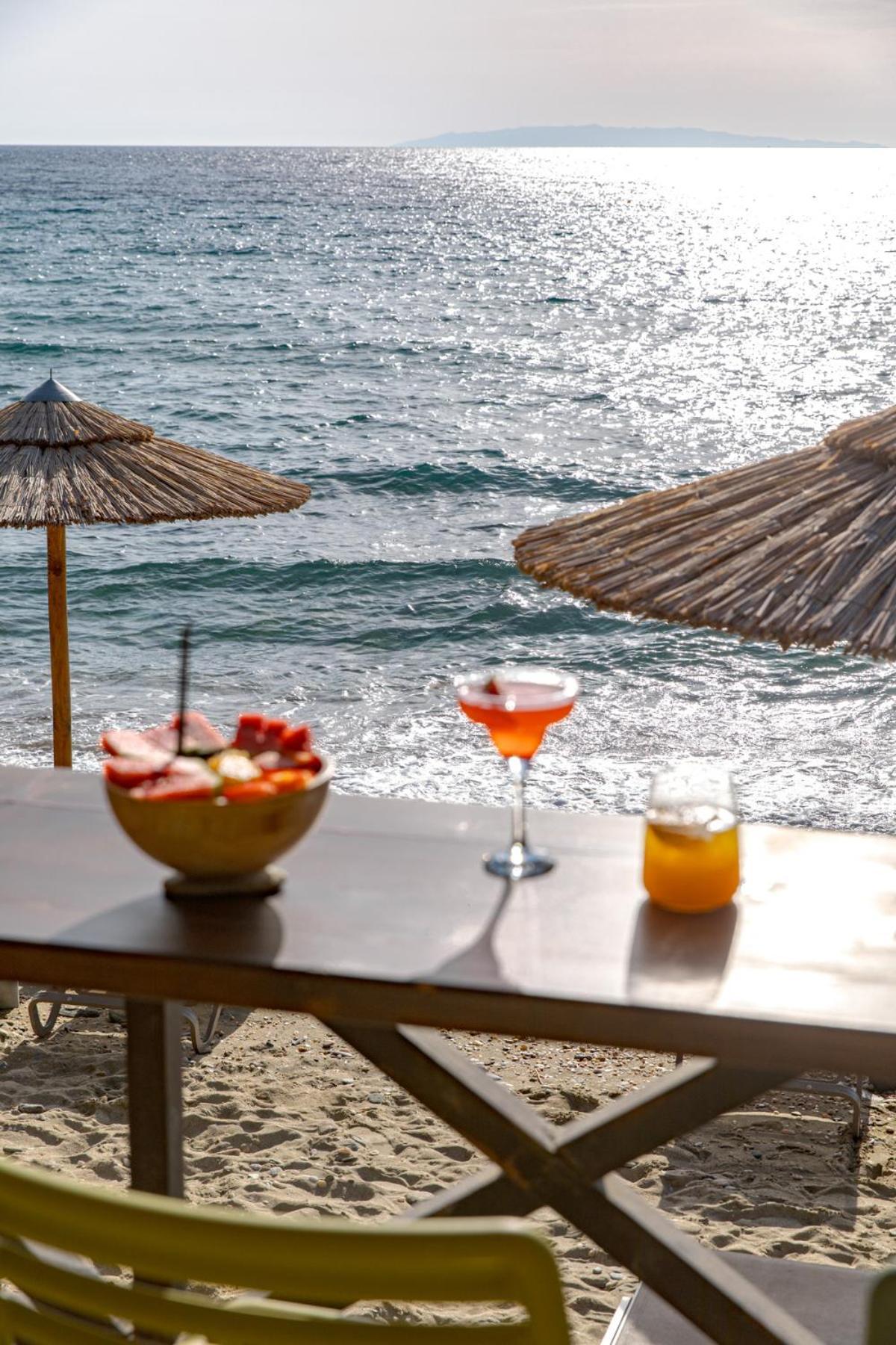 Hotel Aneroussa Batsi (Andros)