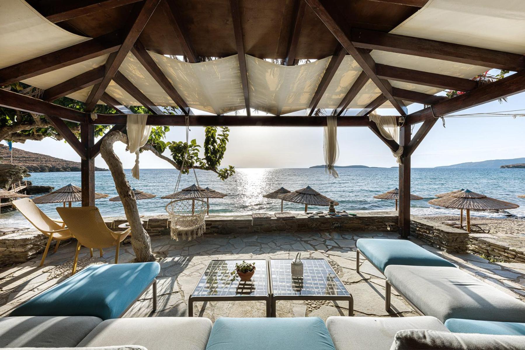 Aneroussa Hotel Batsi (Andros)
