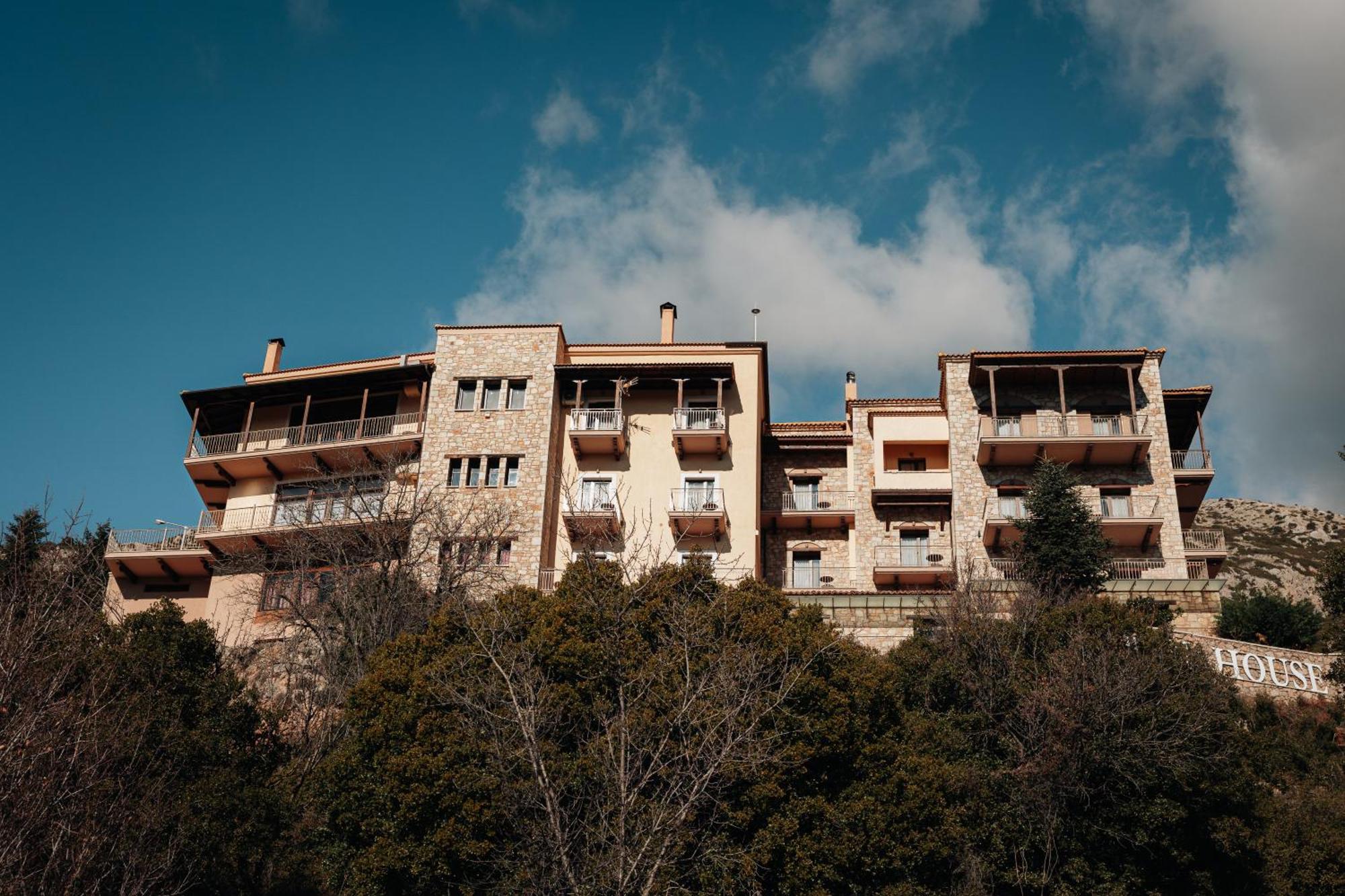 Alpen House &