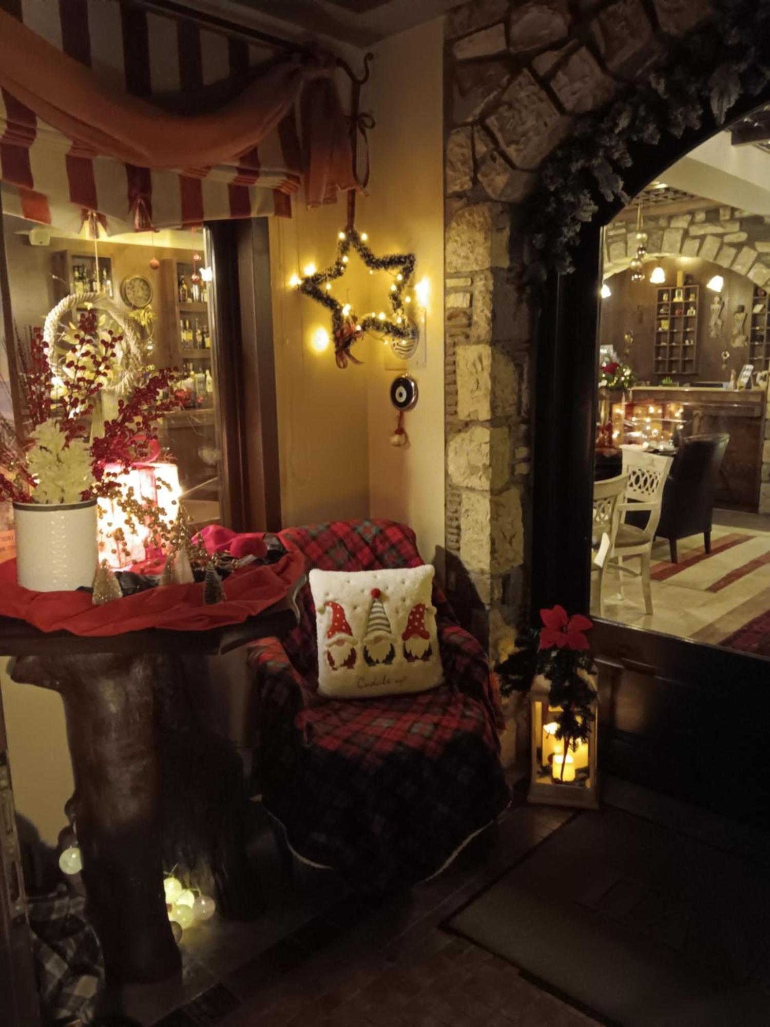Pandion Luxury Boutique Hotel & Suites With Spa Hotel