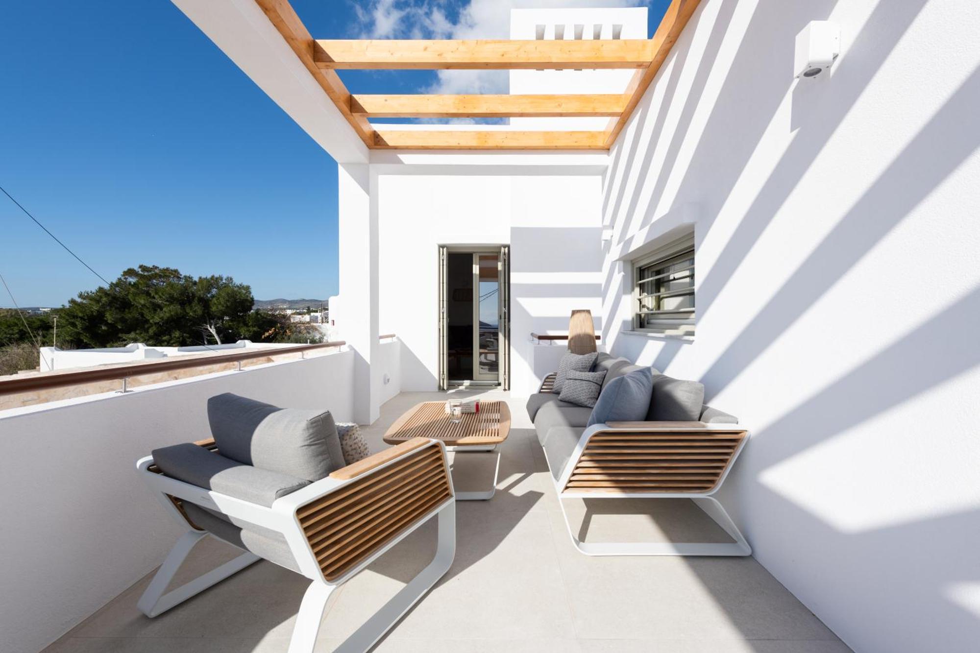 Apartment Triotissa Local Living Residences Drios
