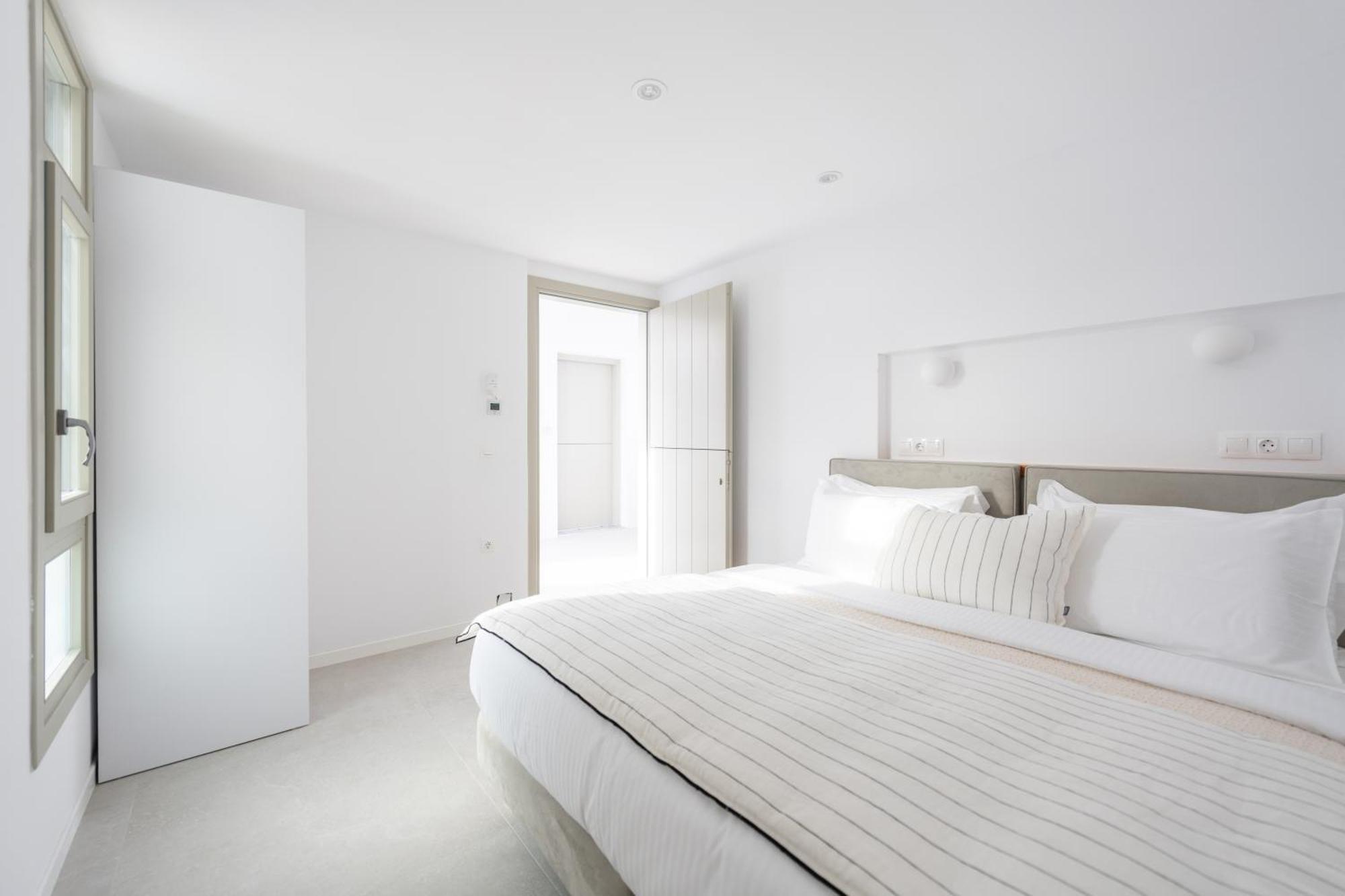 Apartment Triotissa Local Living Residences Drios
