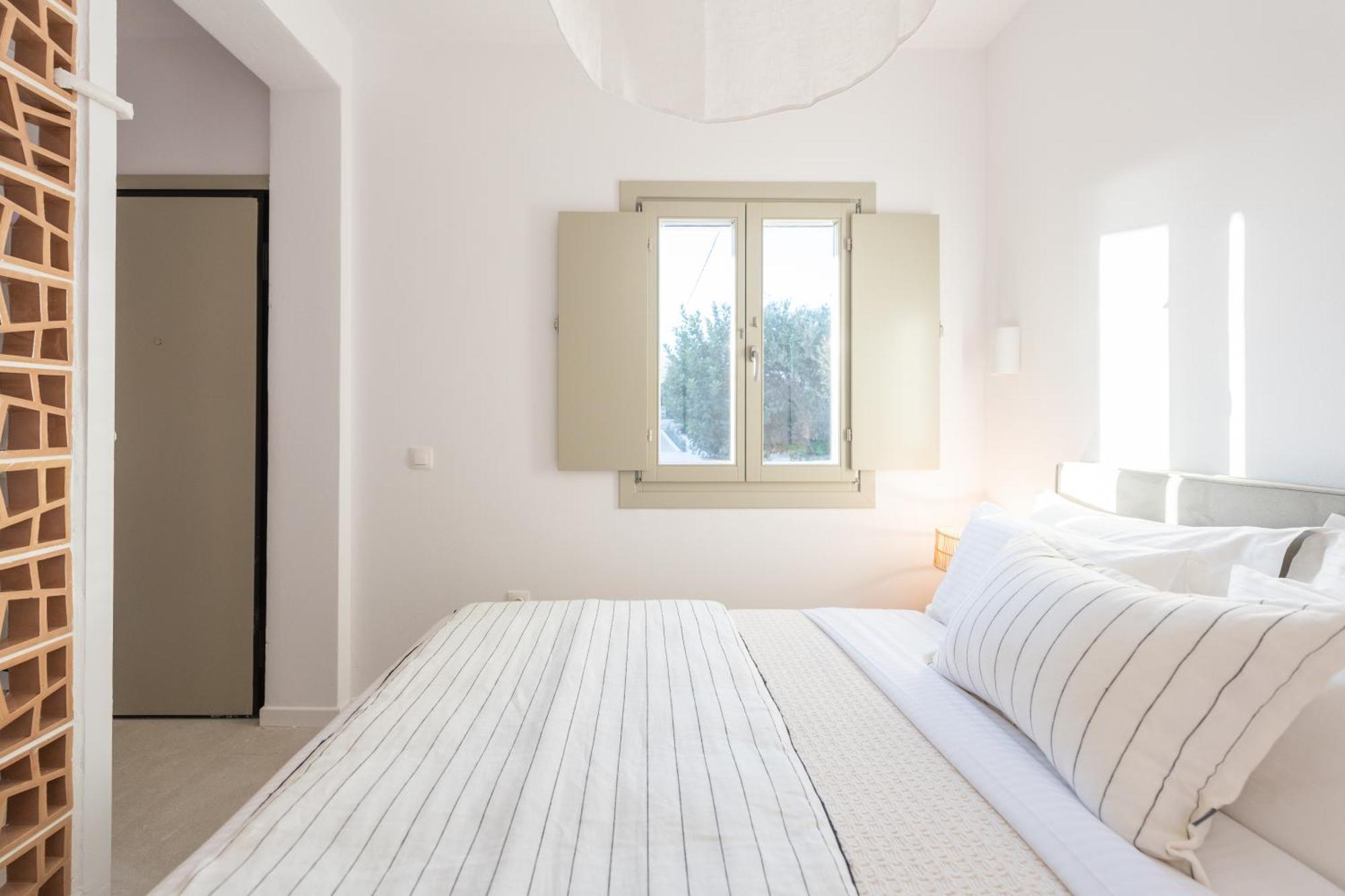 Triotissa Local Living Residences Drios