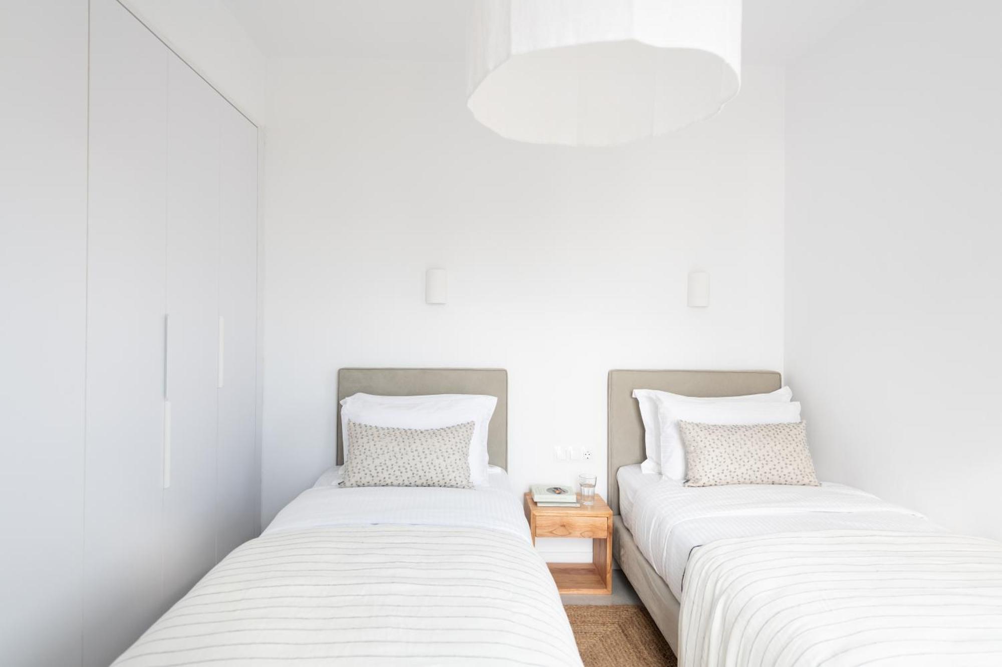Apartment Triotissa Local Living Residences Drios