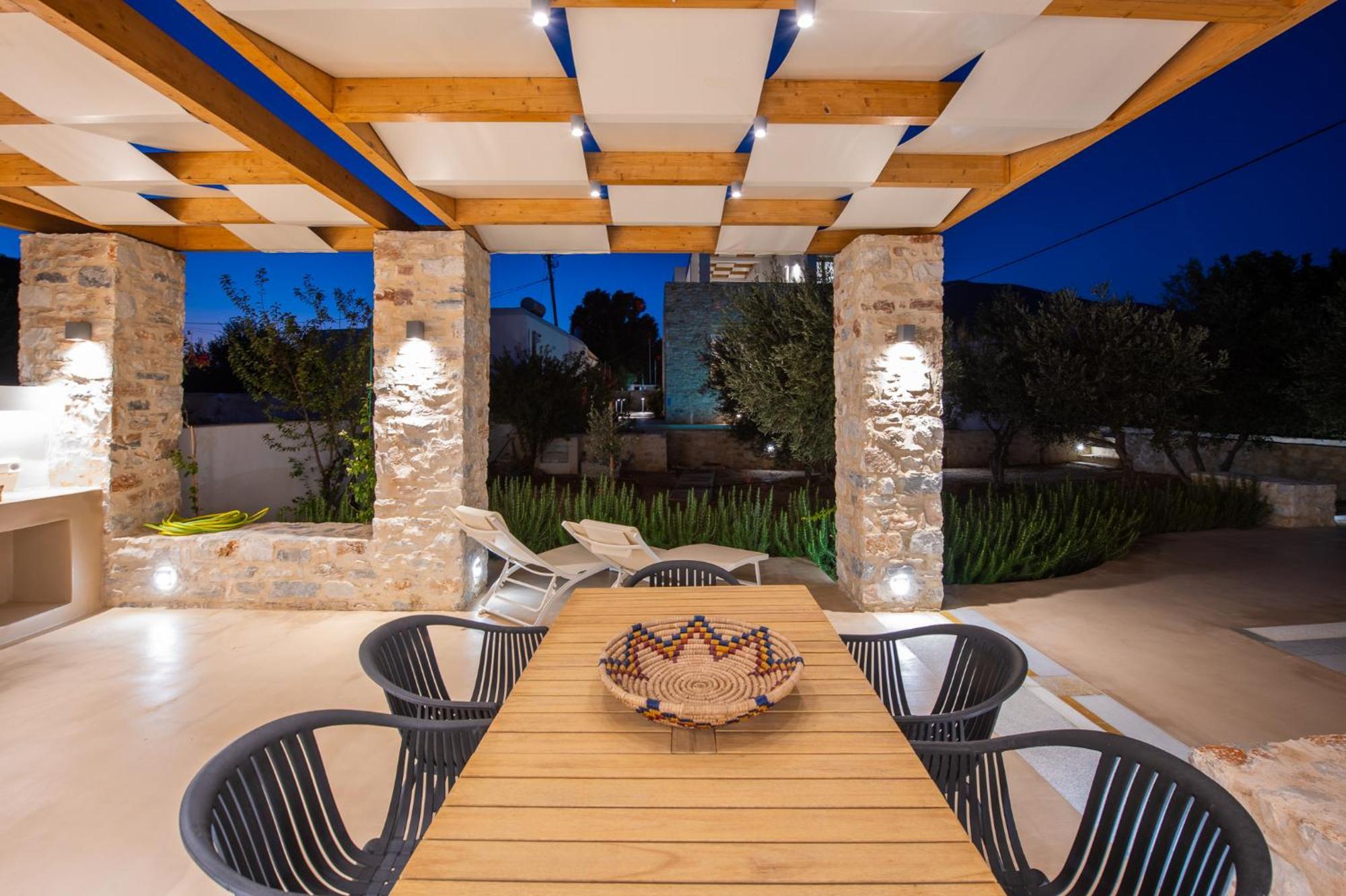 Triotissa Local Living Residences Drios