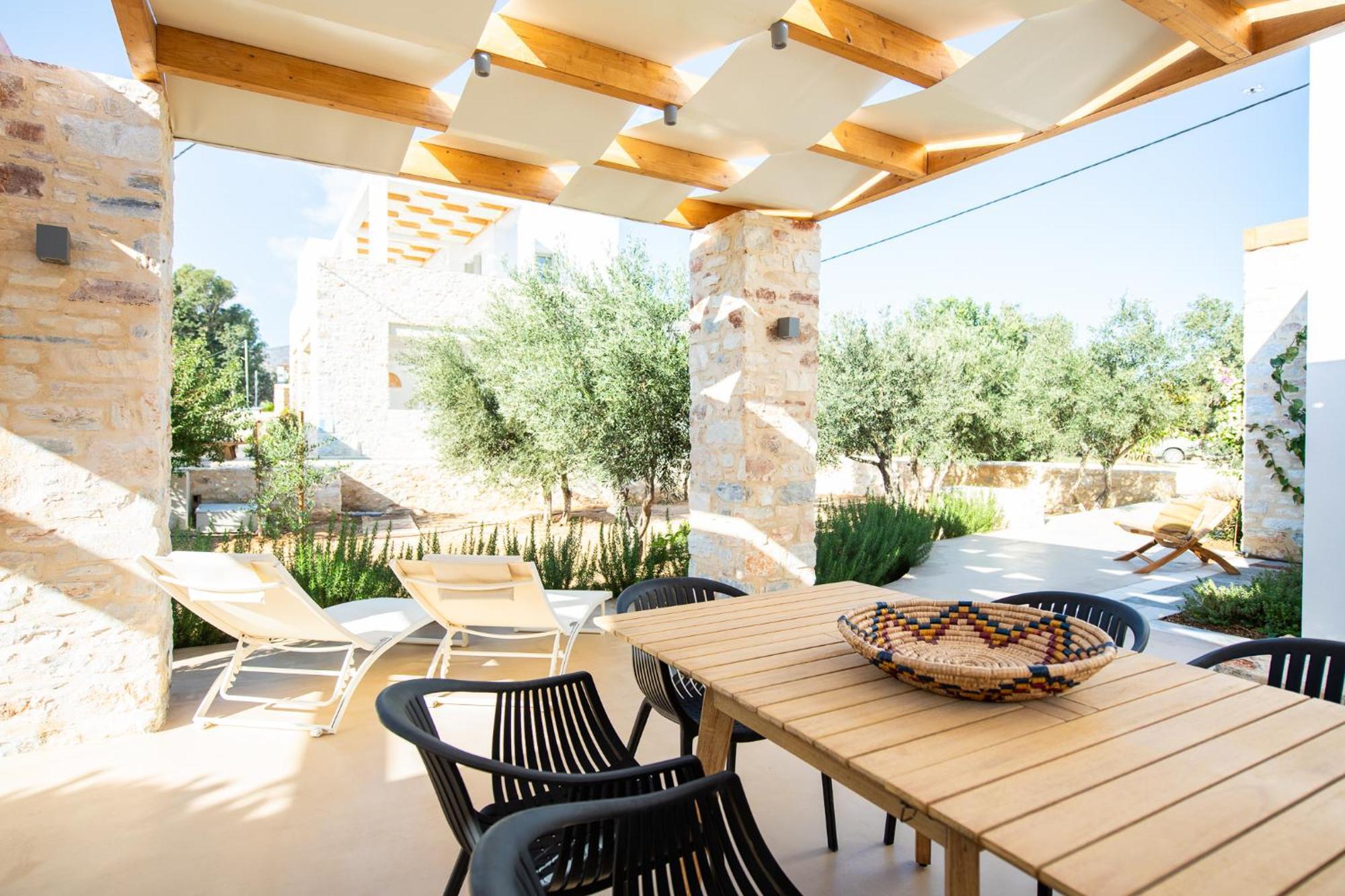 Triotissa Local Living Residences Drios