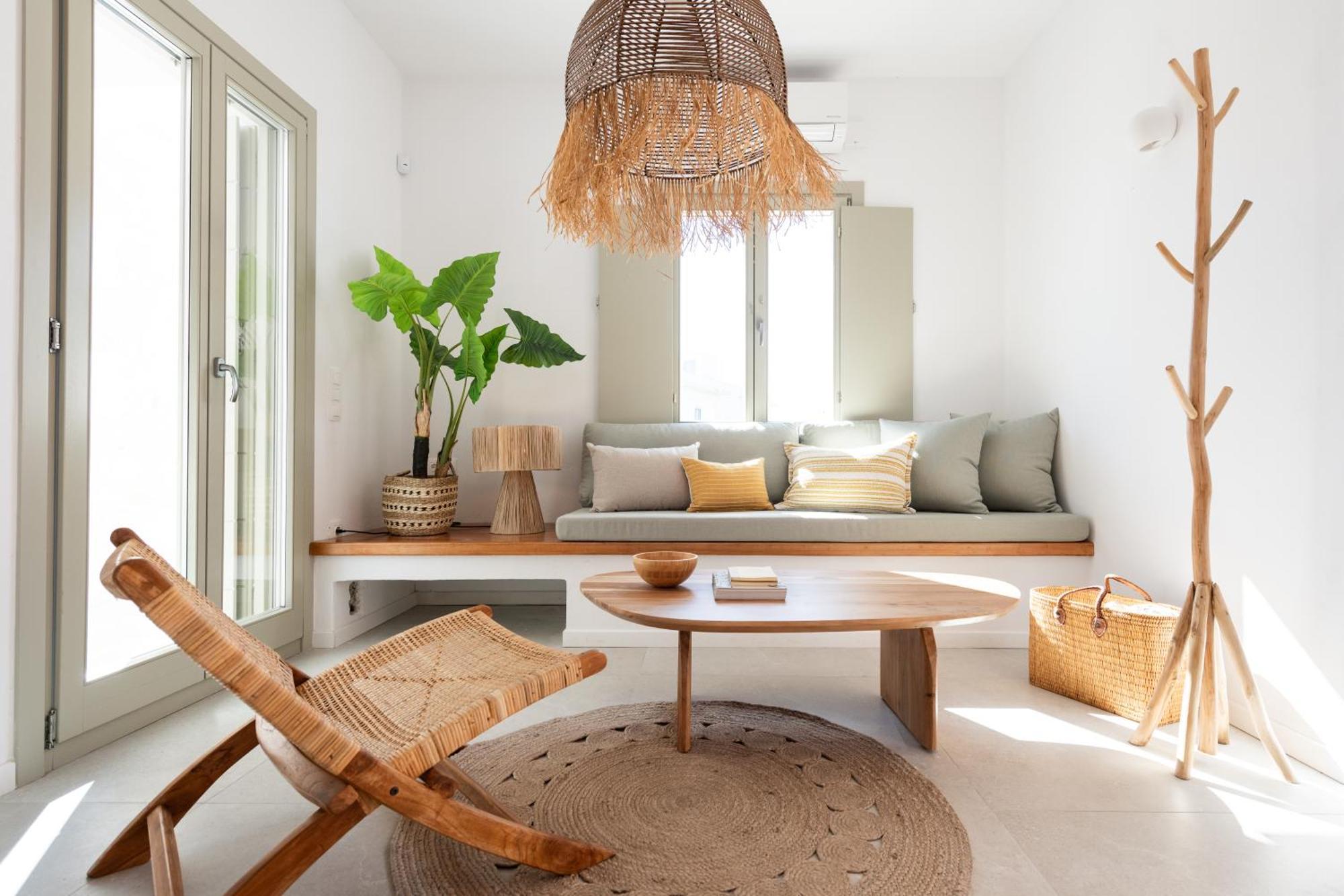Triotissa Local Living Residences Apartment