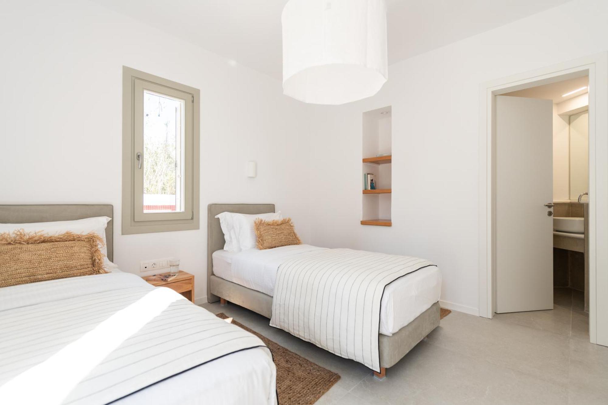 Apartment Triotissa Local Living Residences *