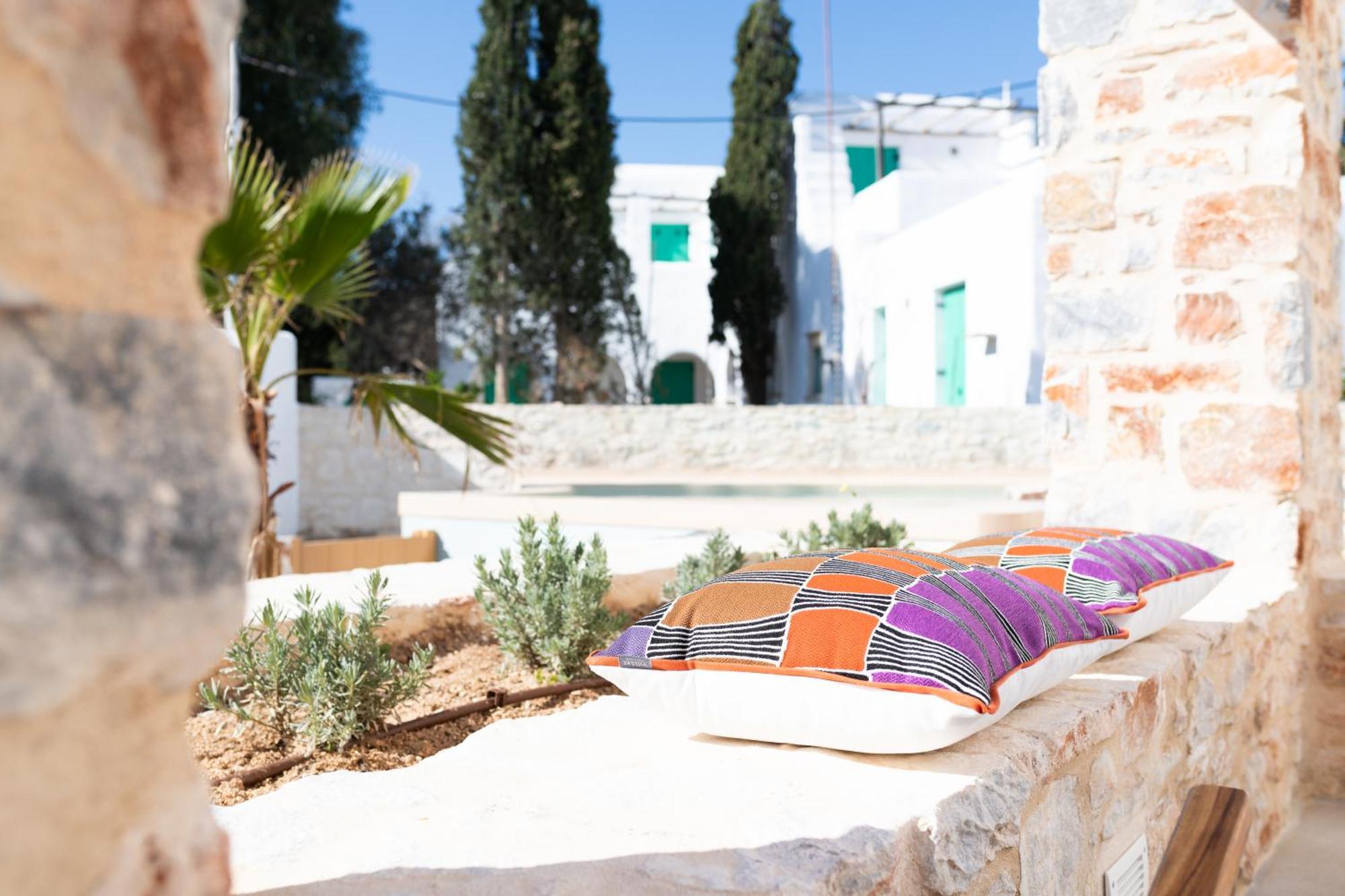 Apartment Triotissa Local Living Residences Drios