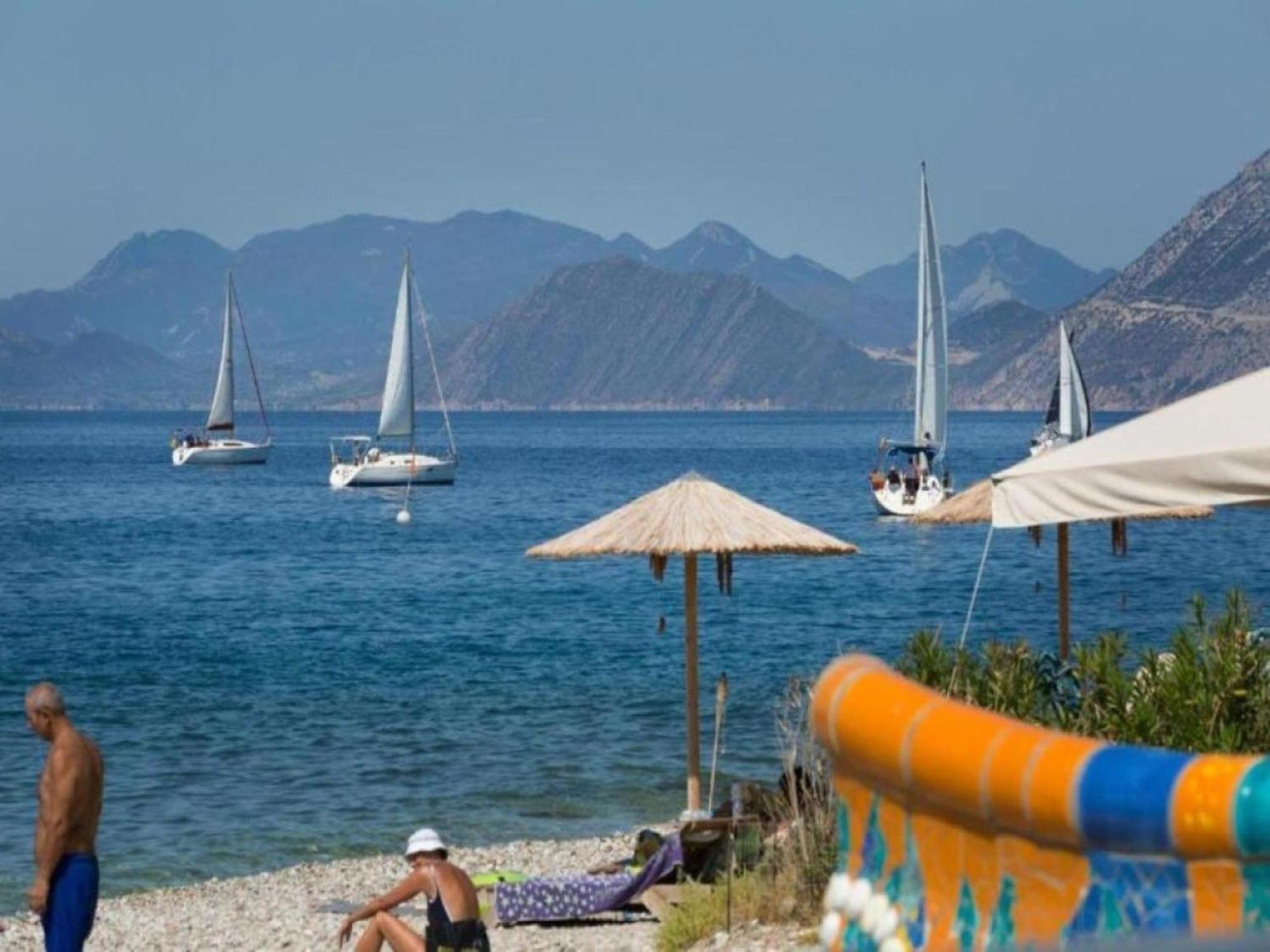 Guest house In - Independent For 2 People Patras