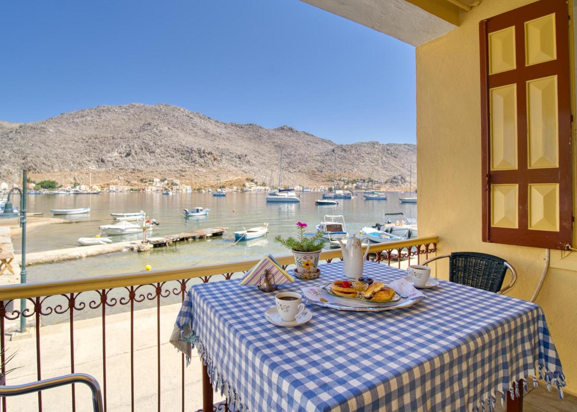 Holiday home Waterfront House Pedi