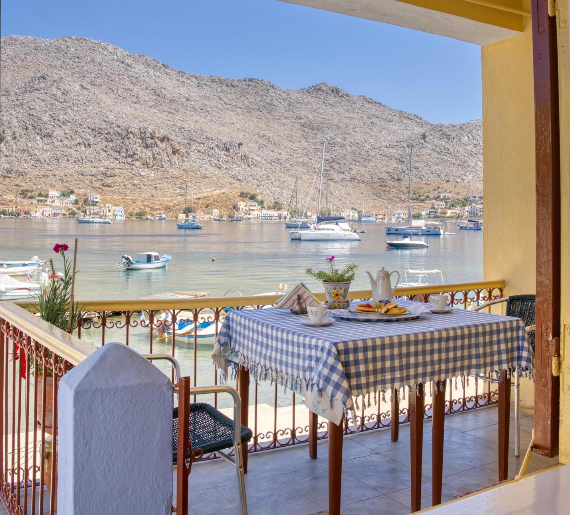Waterfront House Pedi Holiday home *