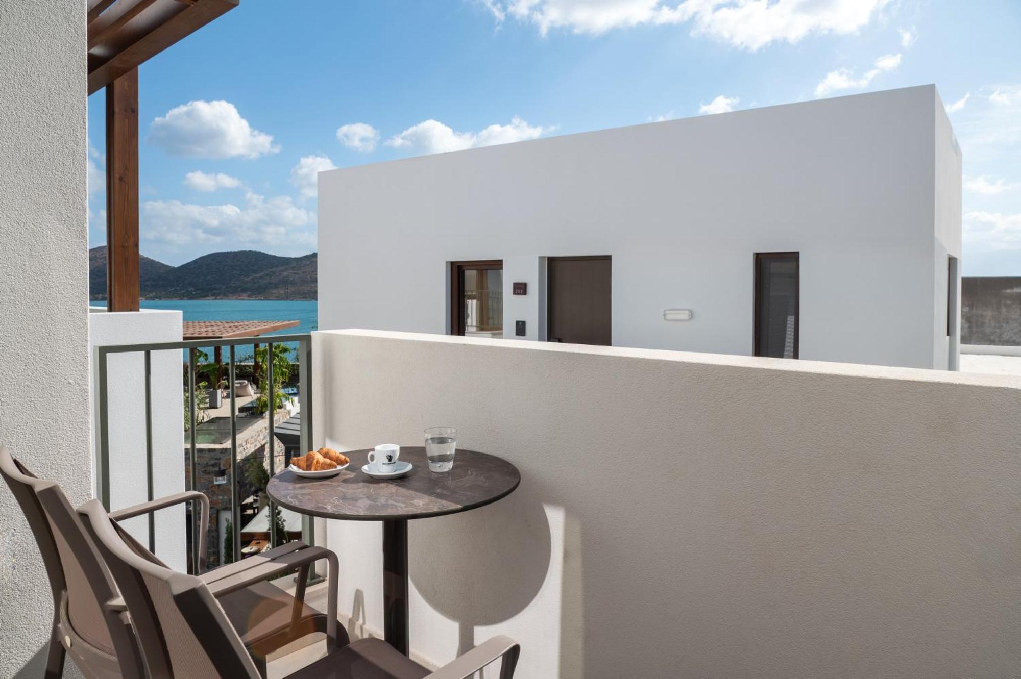 Hotel Stories Boutique 4*
