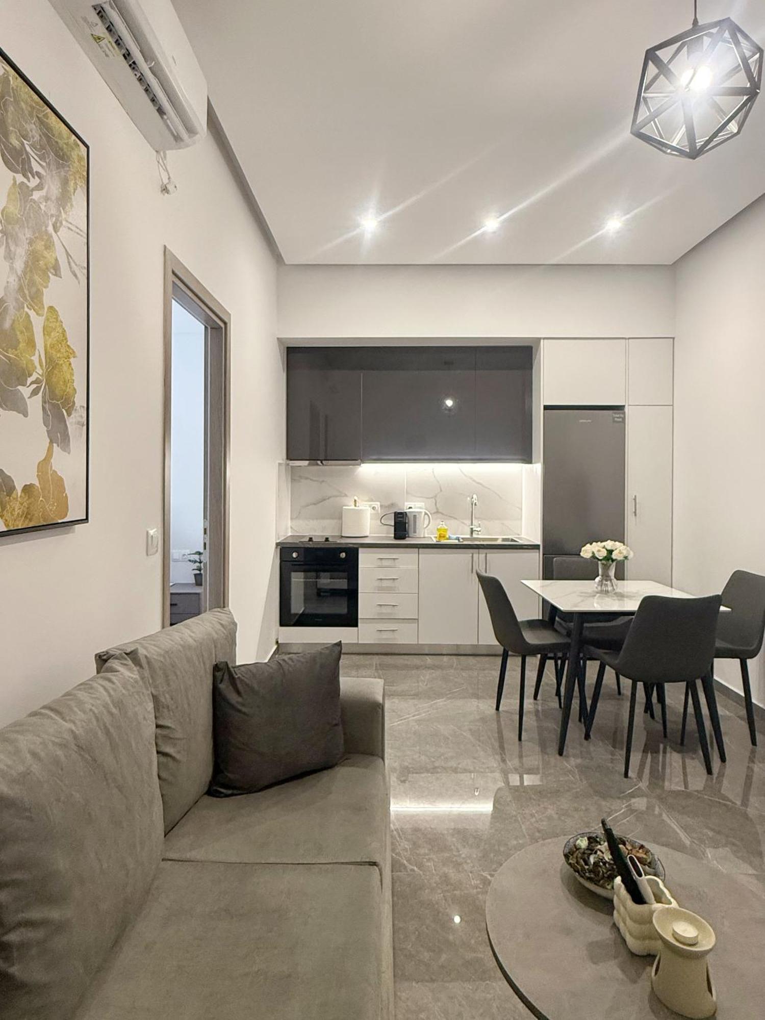 New Penthouse With Great View * Piraeus