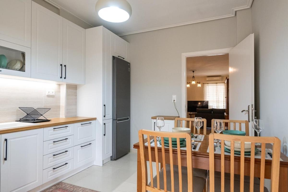 Modern Bay Apartment Kalamata