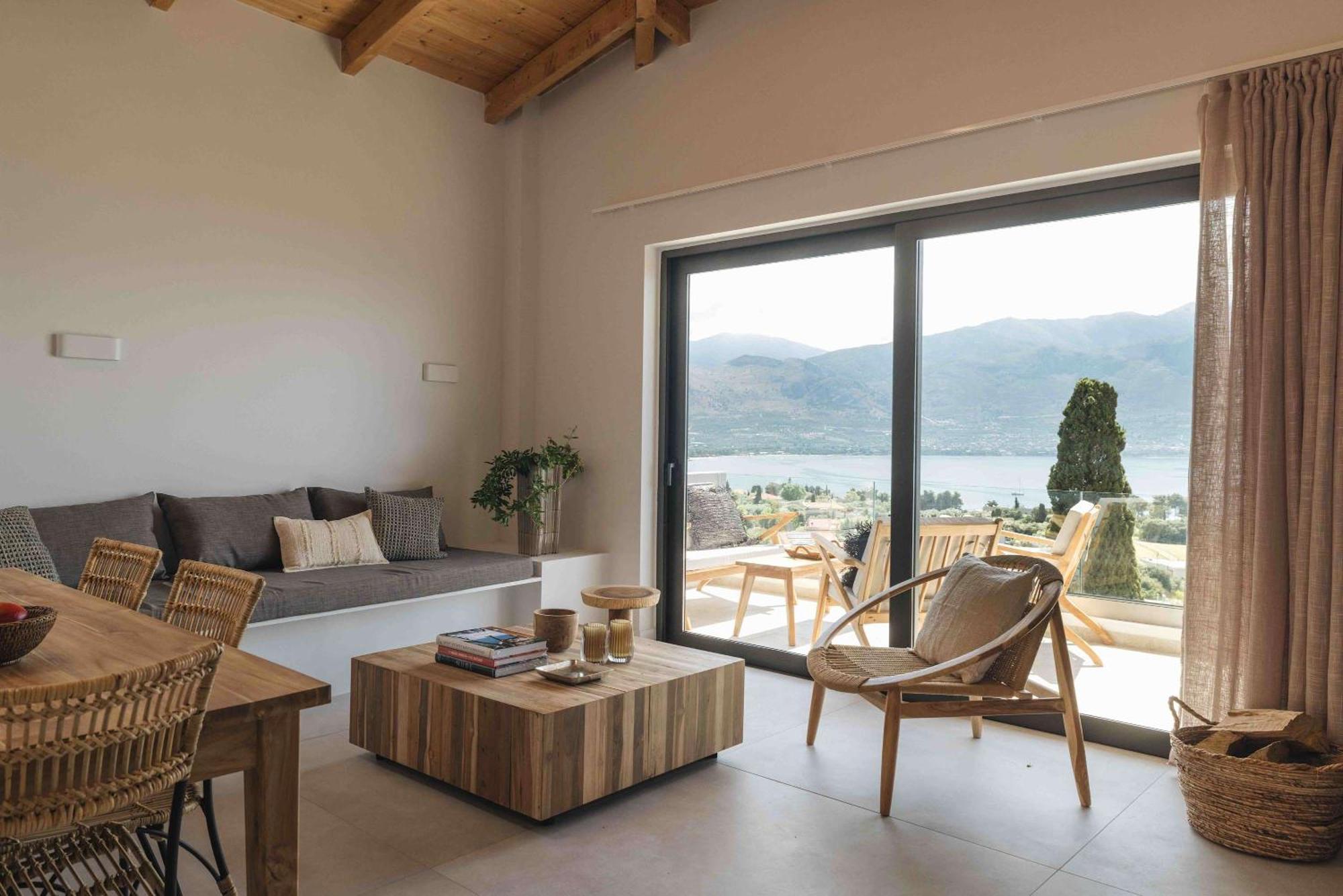 View - Serenic Sea View Apartment