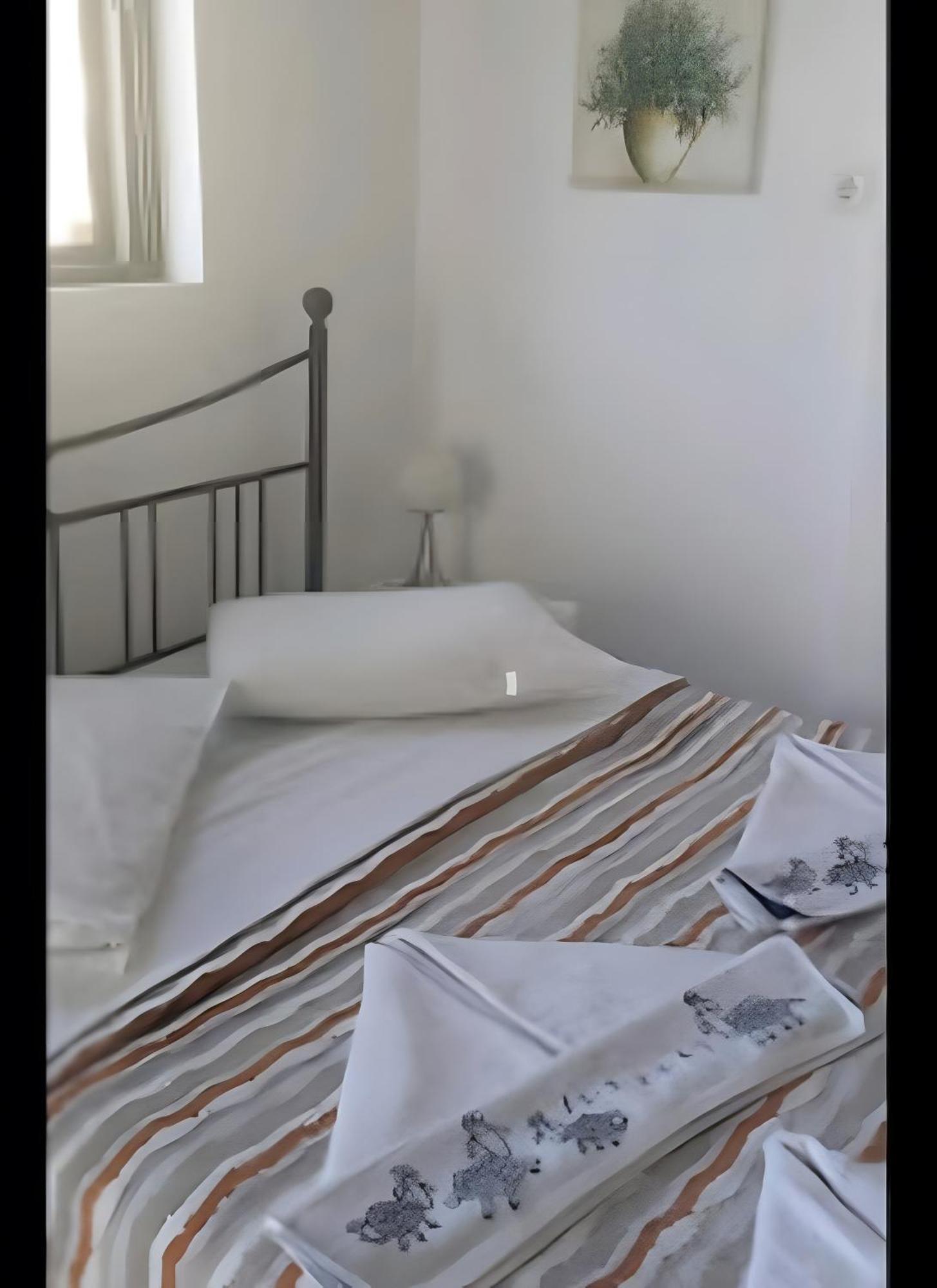 Mouria B Apartment *