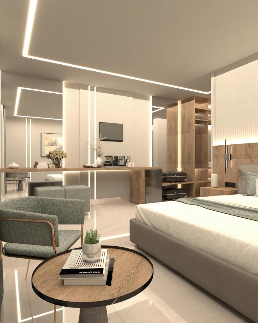 Canadian Hotel 3*