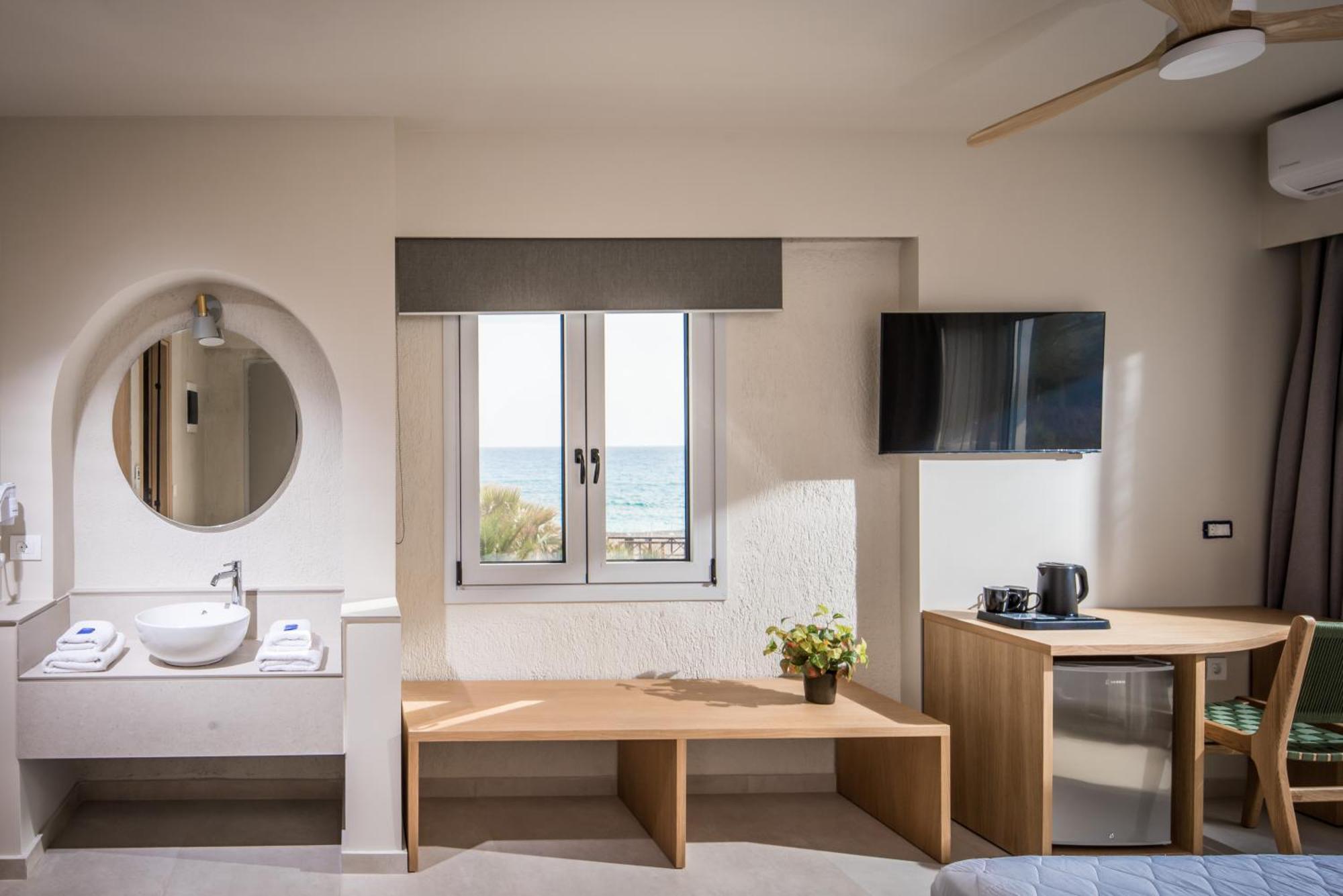 South Coast 3*