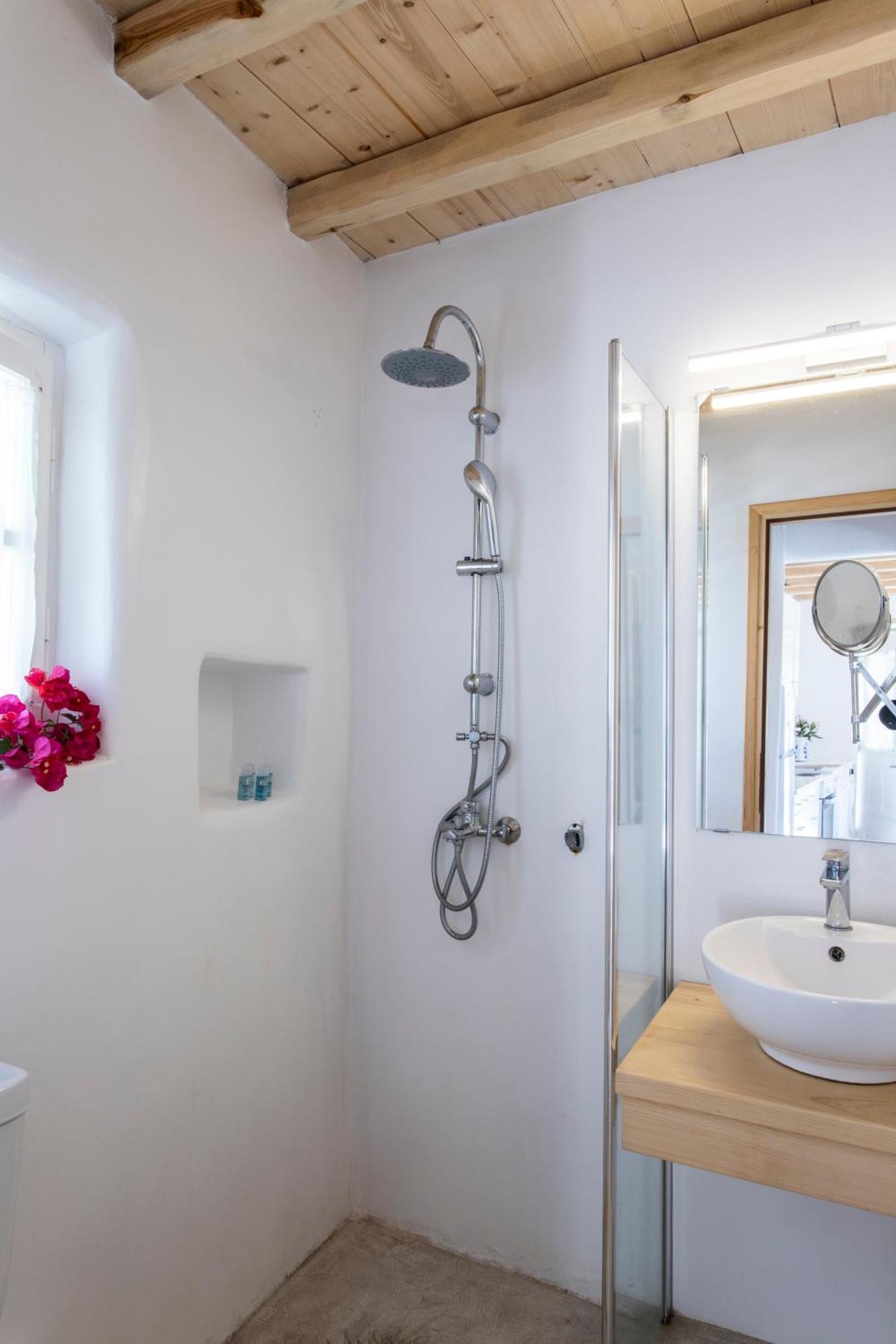 K Homes-family Stone * Tinos