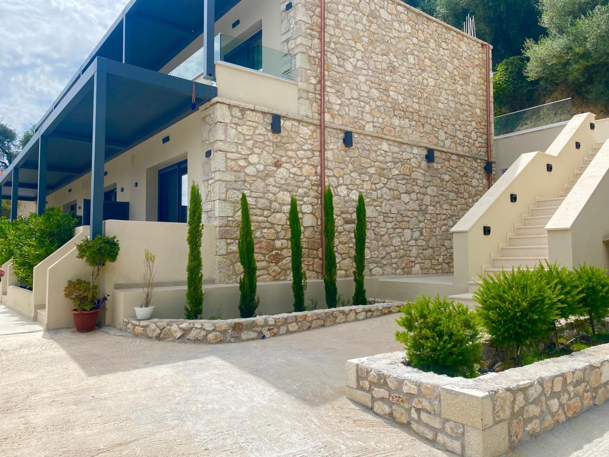 Tramonto Maisonettes & Apartment