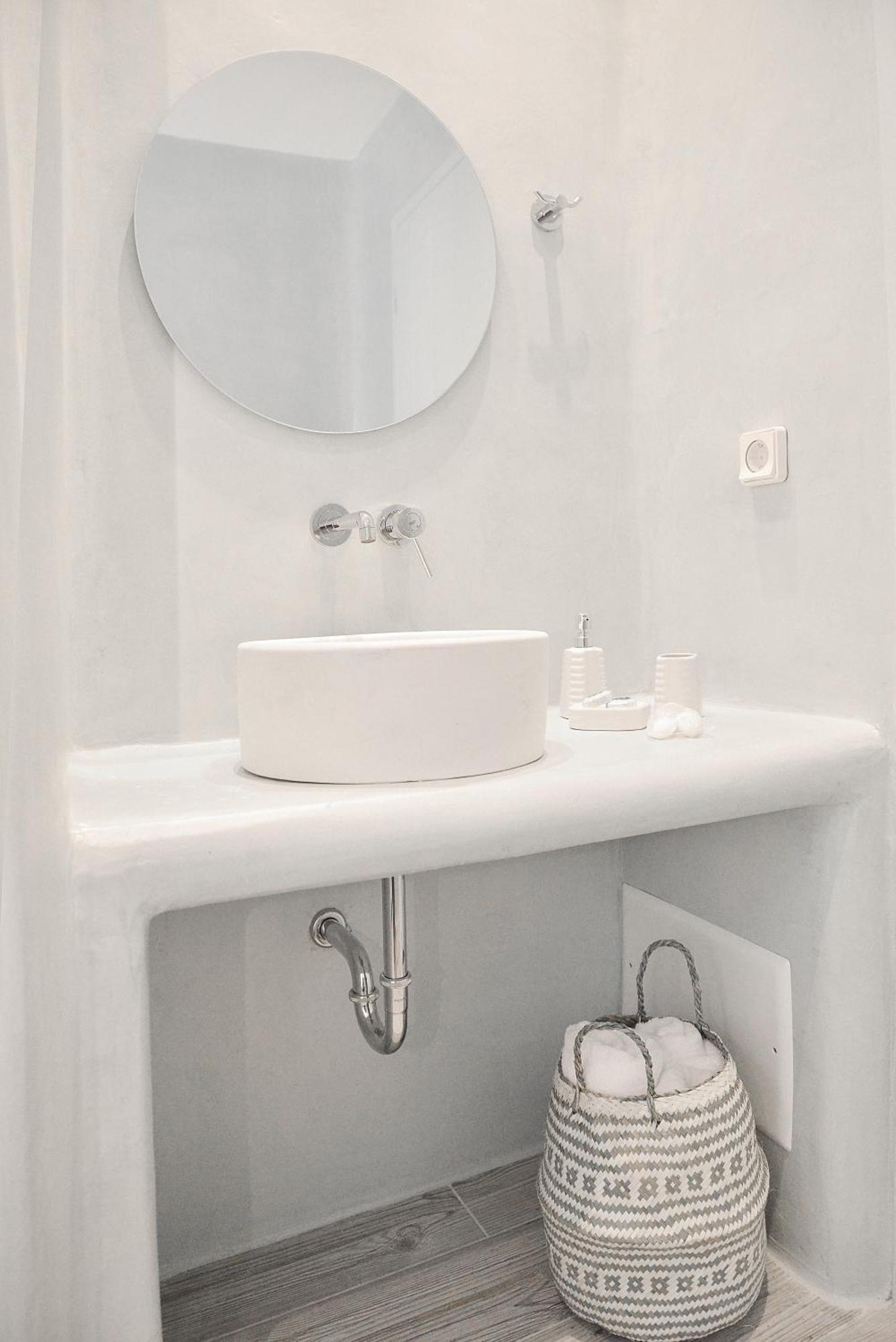 Erato Naxian Album With Private Pool In Naxos *