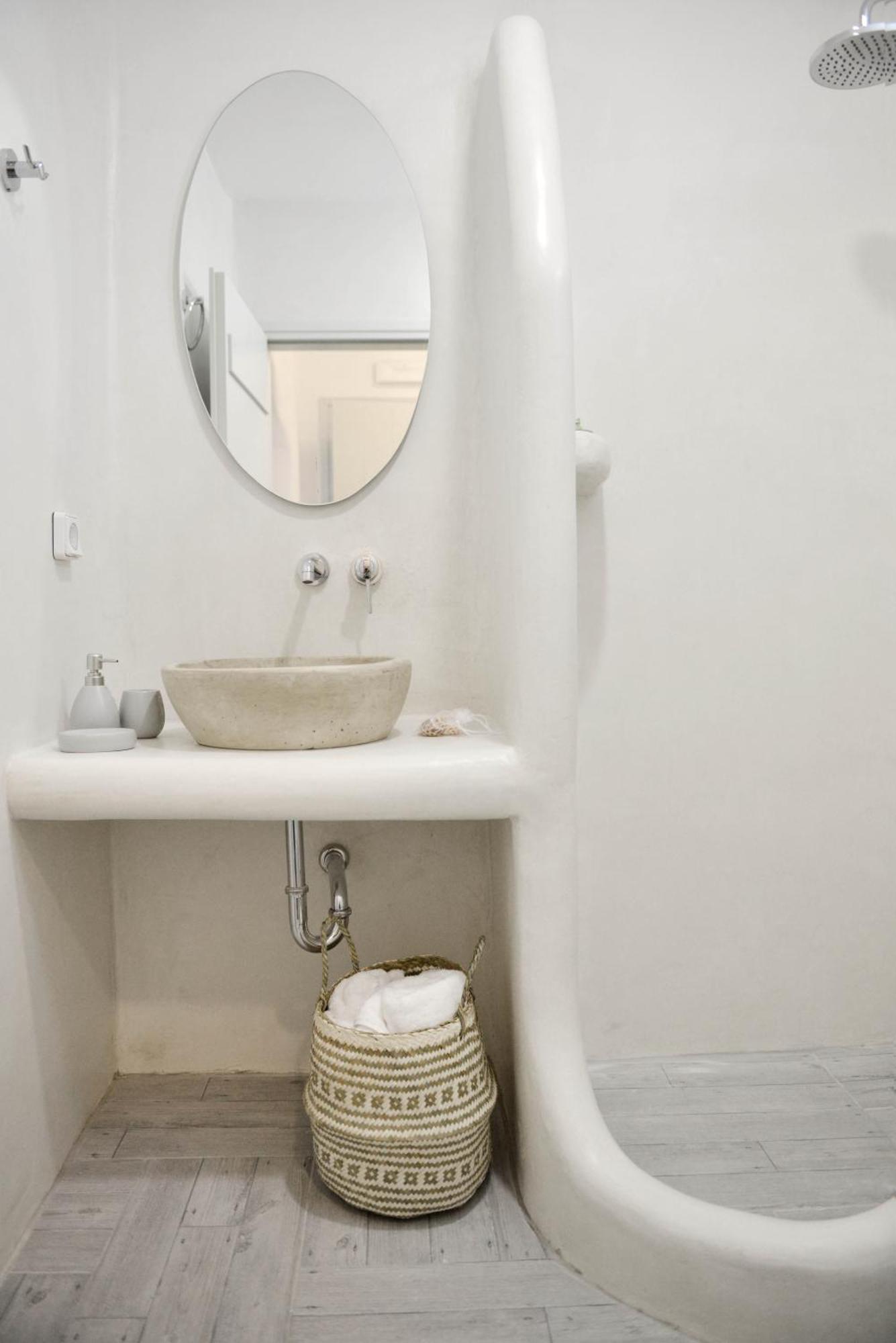 Erato Naxian Album With Private Pool In Naxos *