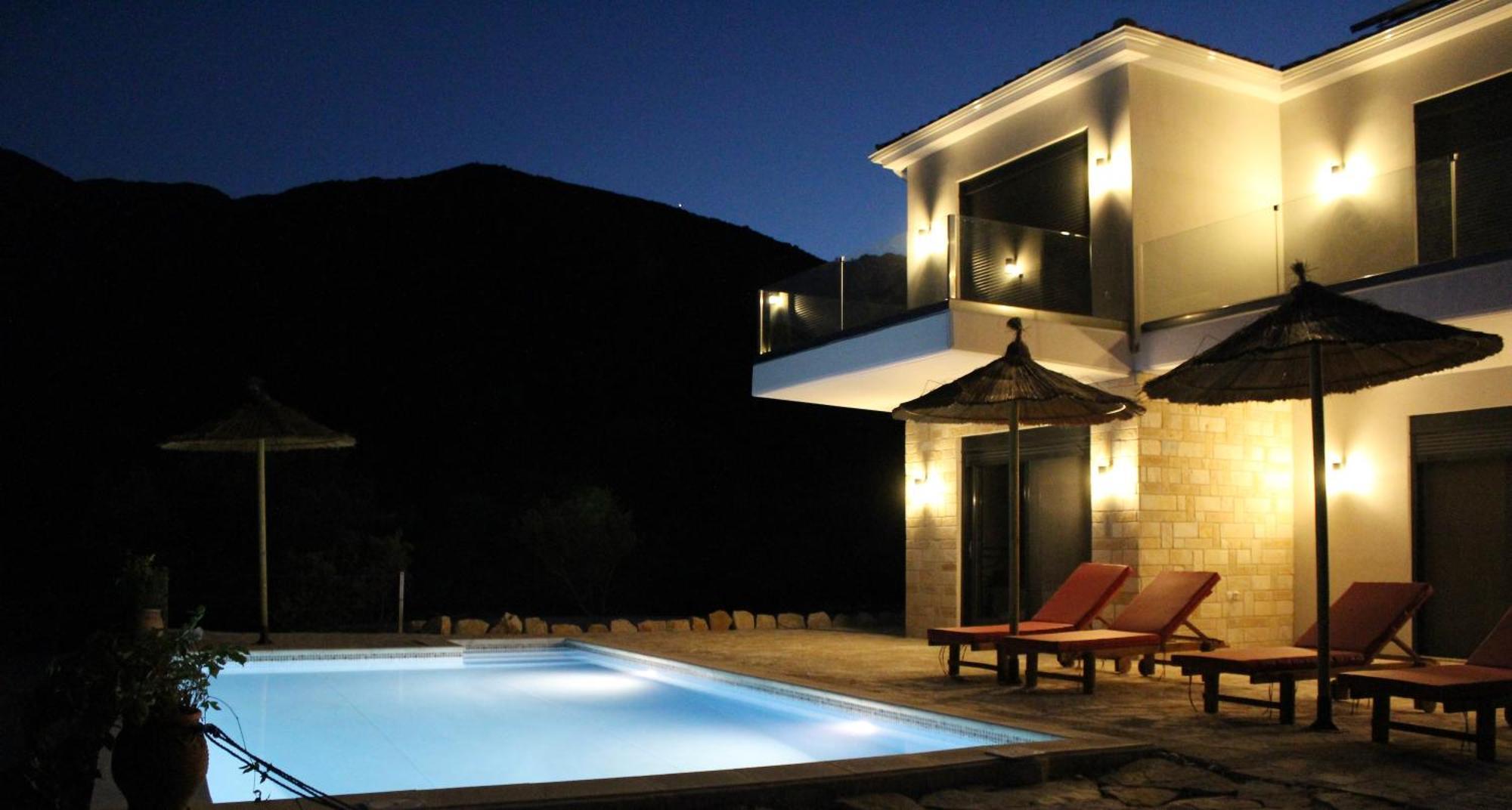 Maura-lefkada Villa